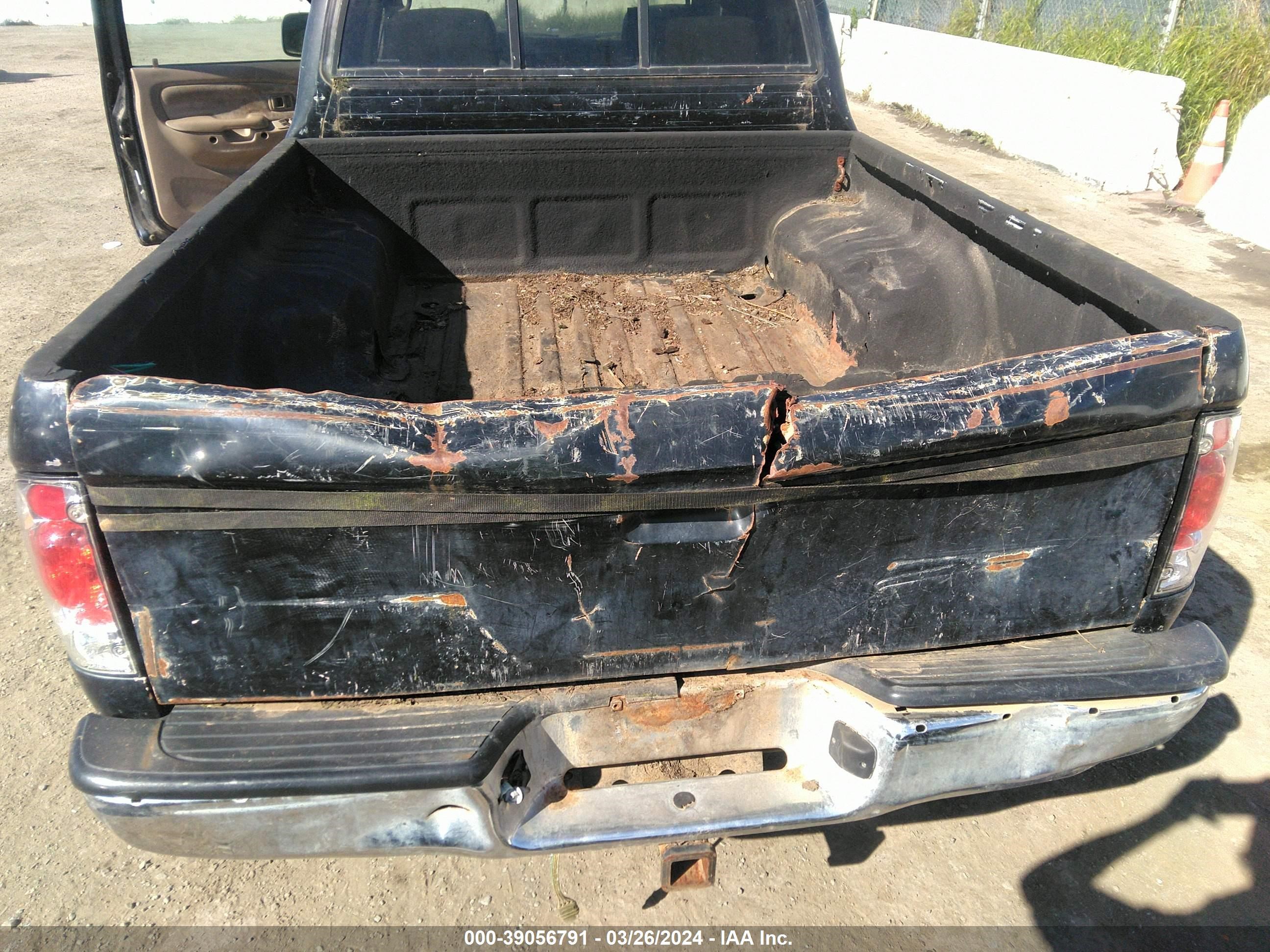 Photo 5 VIN: 5TEGN92N02Z009636 - TOYOTA TACOMA 