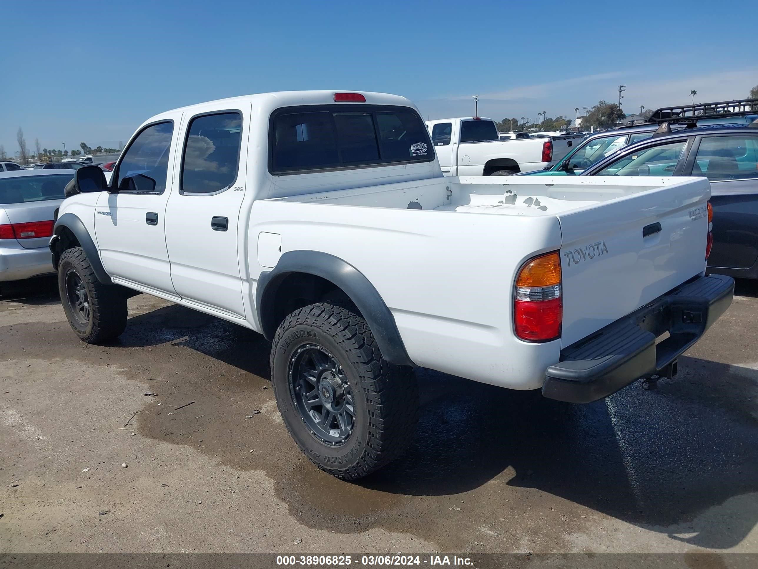 Photo 2 VIN: 5TEGN92N21Z777553 - TOYOTA TACOMA 