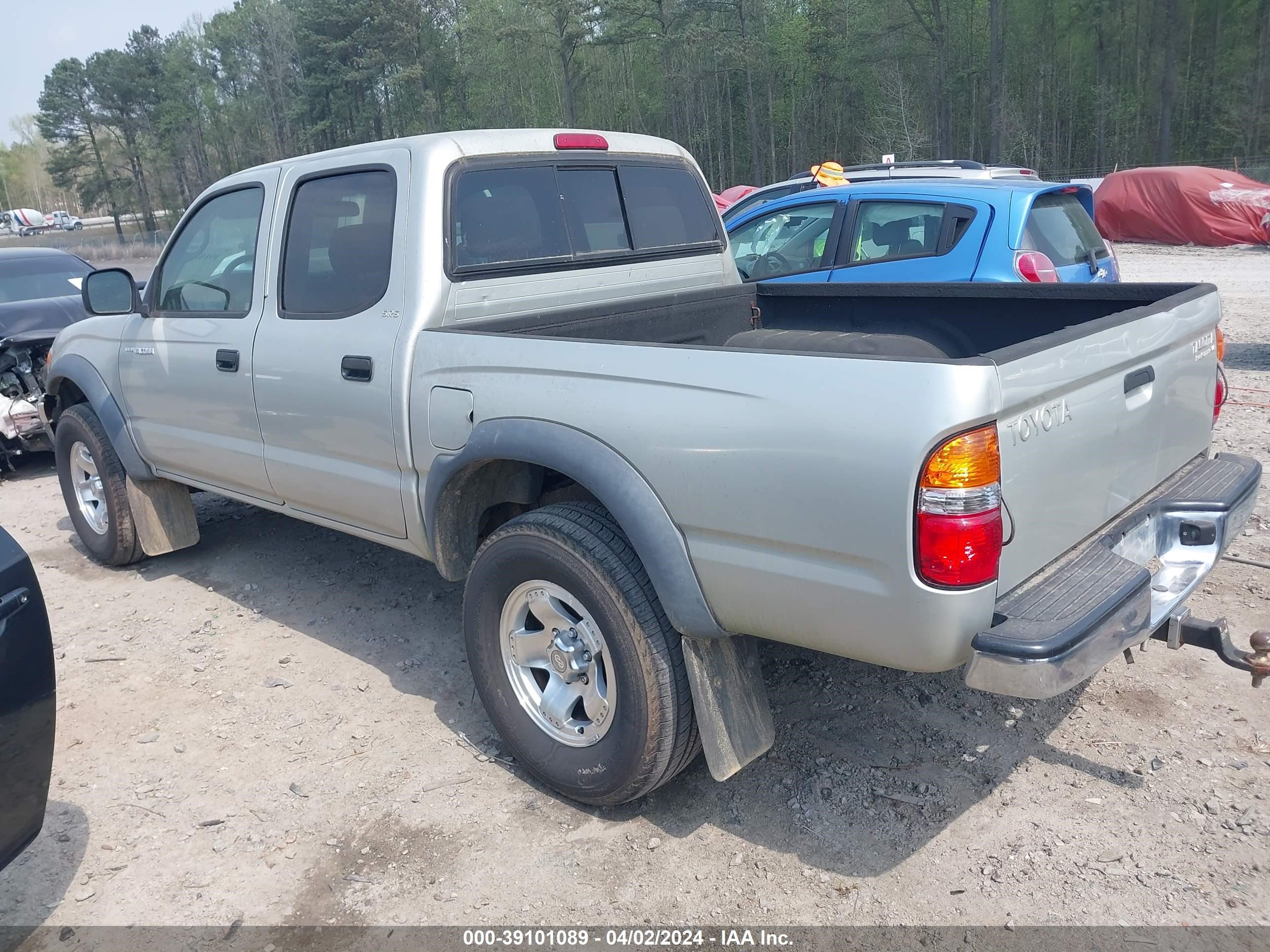 Photo 2 VIN: 5TEGN92N24Z312520 - TOYOTA TACOMA 