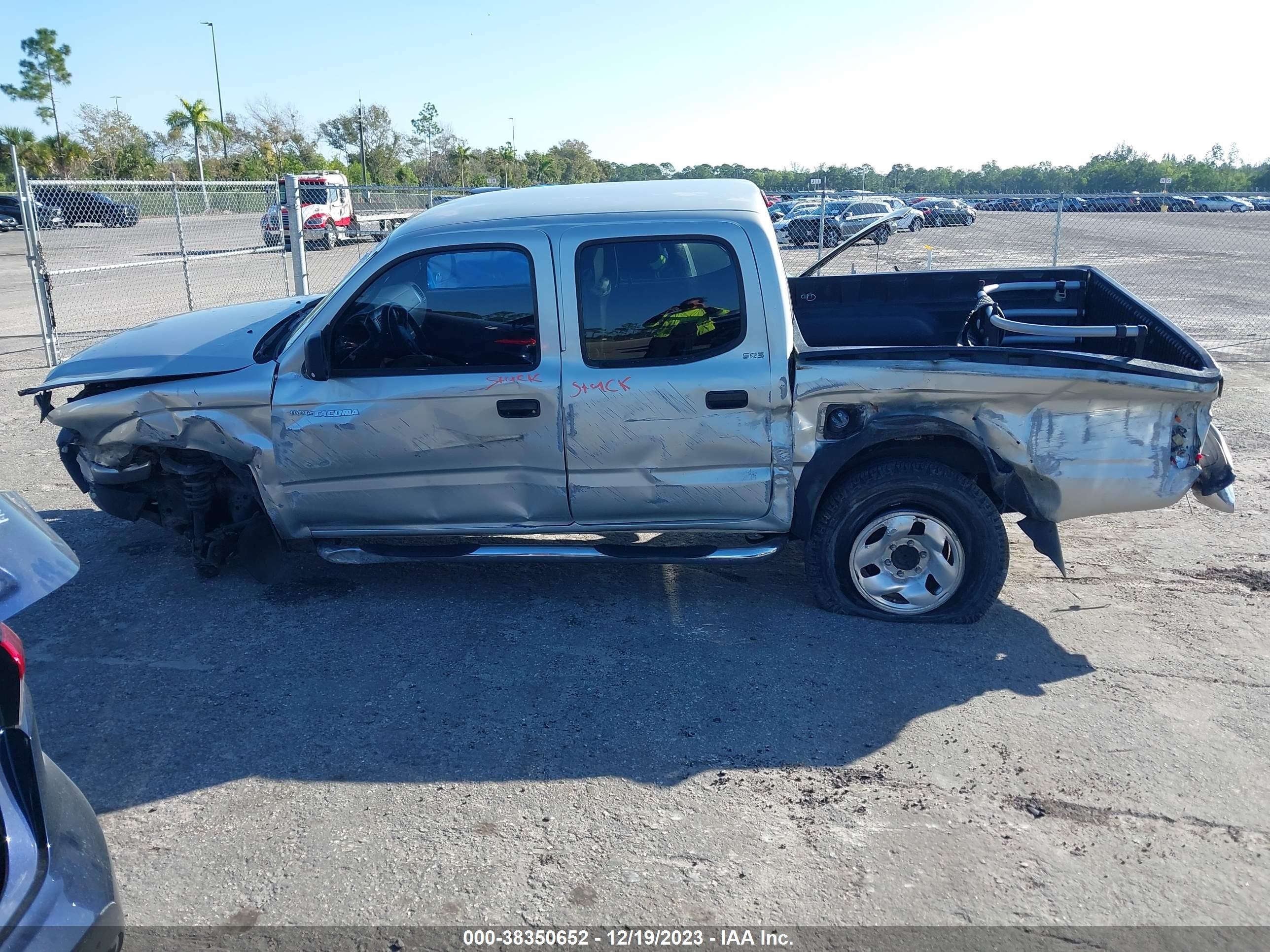 Photo 13 VIN: 5TEGN92N64Z411762 - TOYOTA TACOMA 