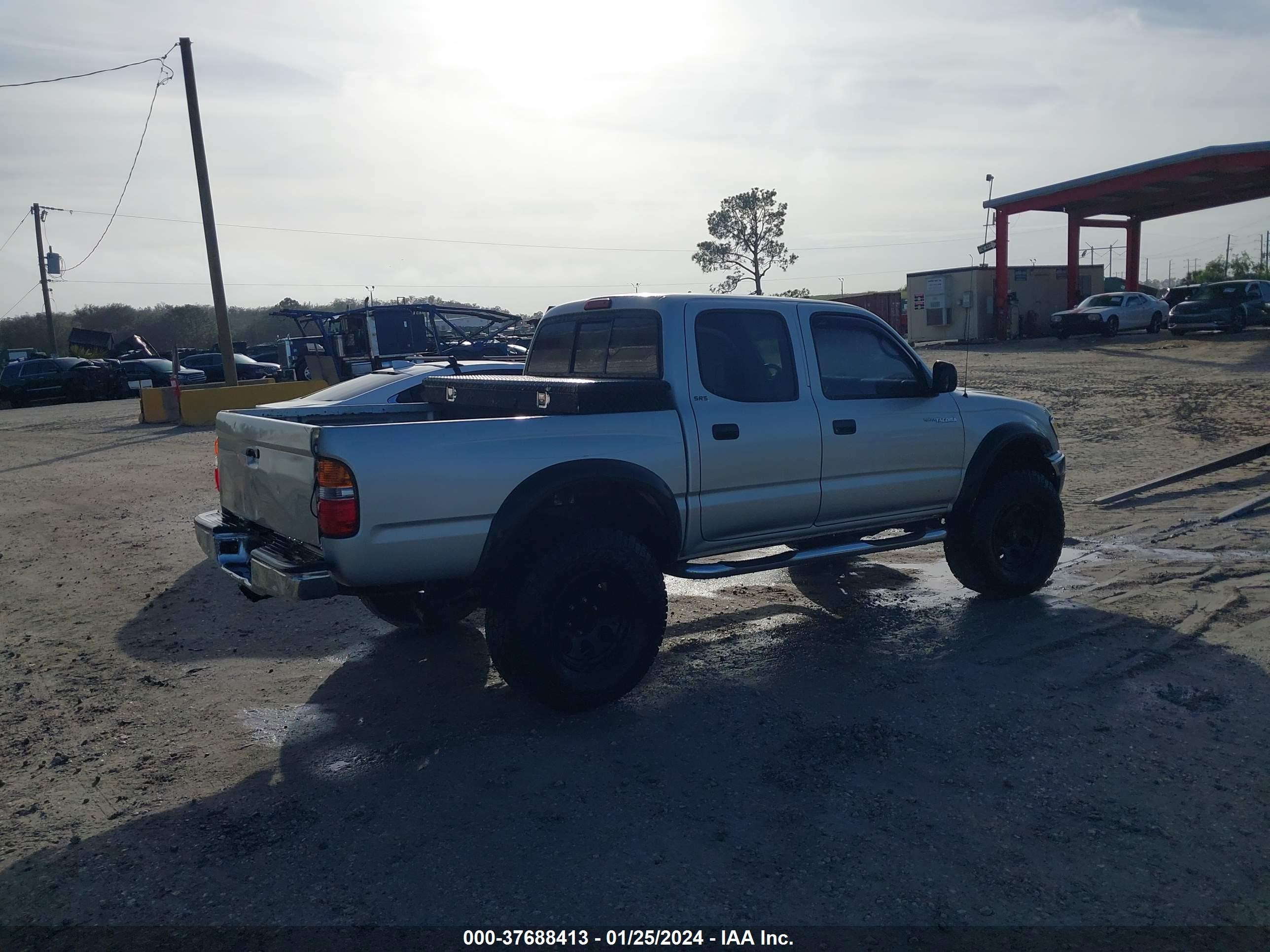 Photo 3 VIN: 5TEGN92NX2Z090225 - TOYOTA TACOMA 