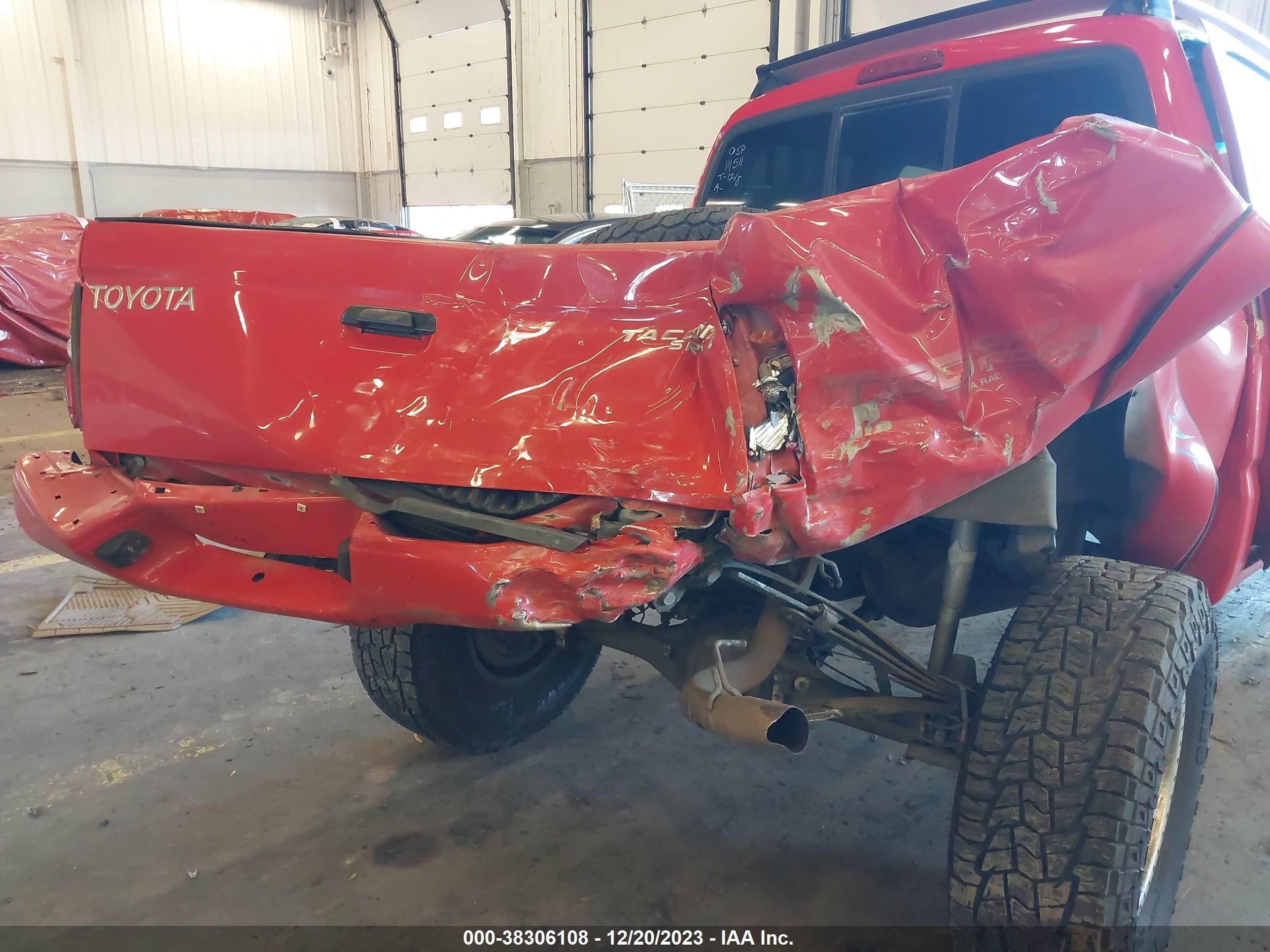 Photo 5 VIN: 5TEHN72N12Z012165 - TOYOTA TACOMA 