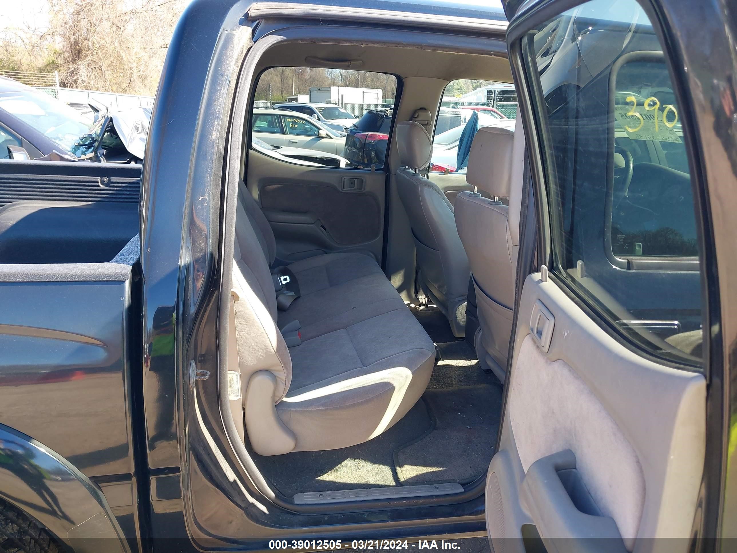 Photo 7 VIN: 5TEHN72N14Z392272 - TOYOTA TACOMA 