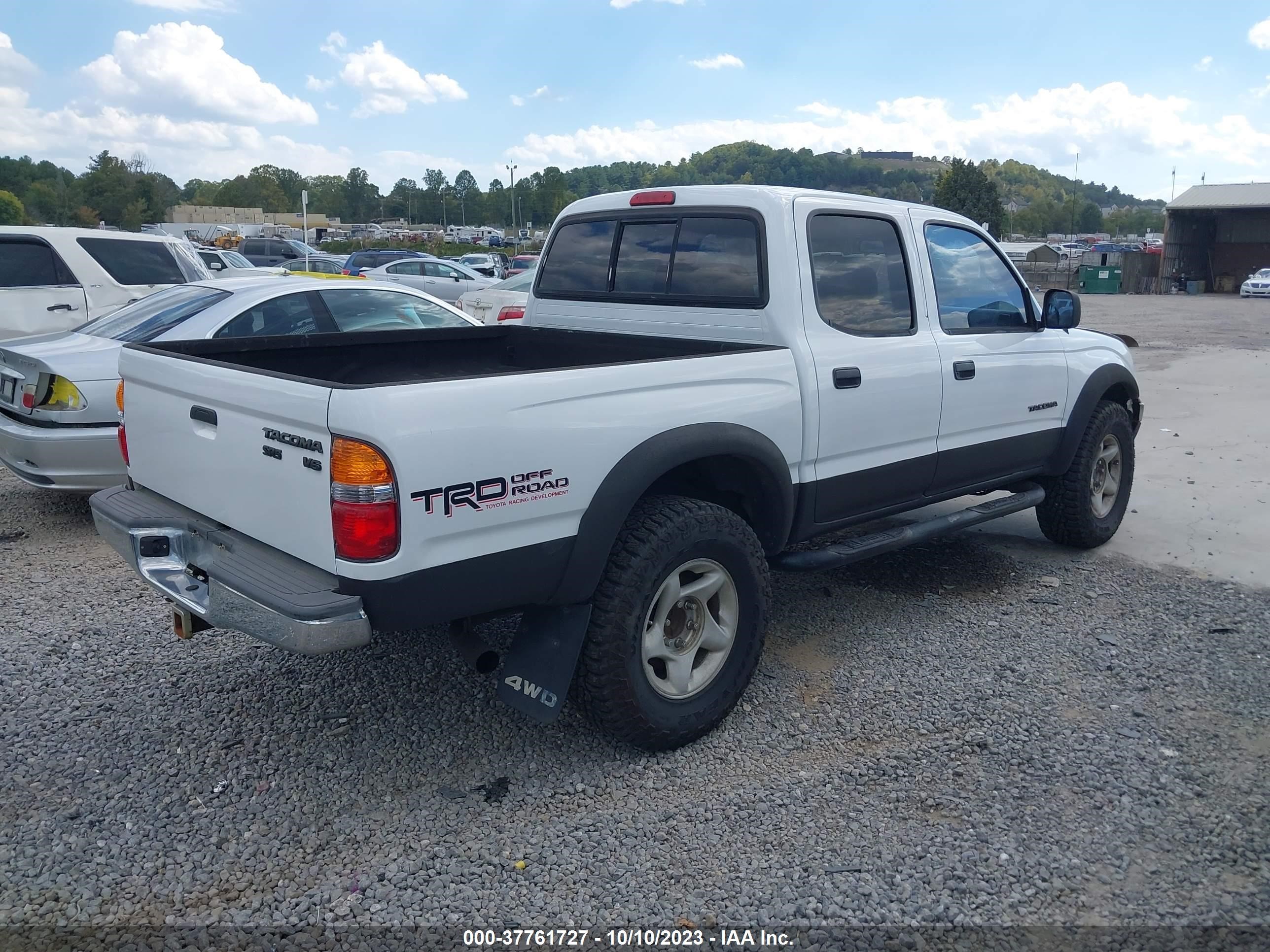 Photo 3 VIN: 5TEHN72N22Z898531 - TOYOTA TACOMA 