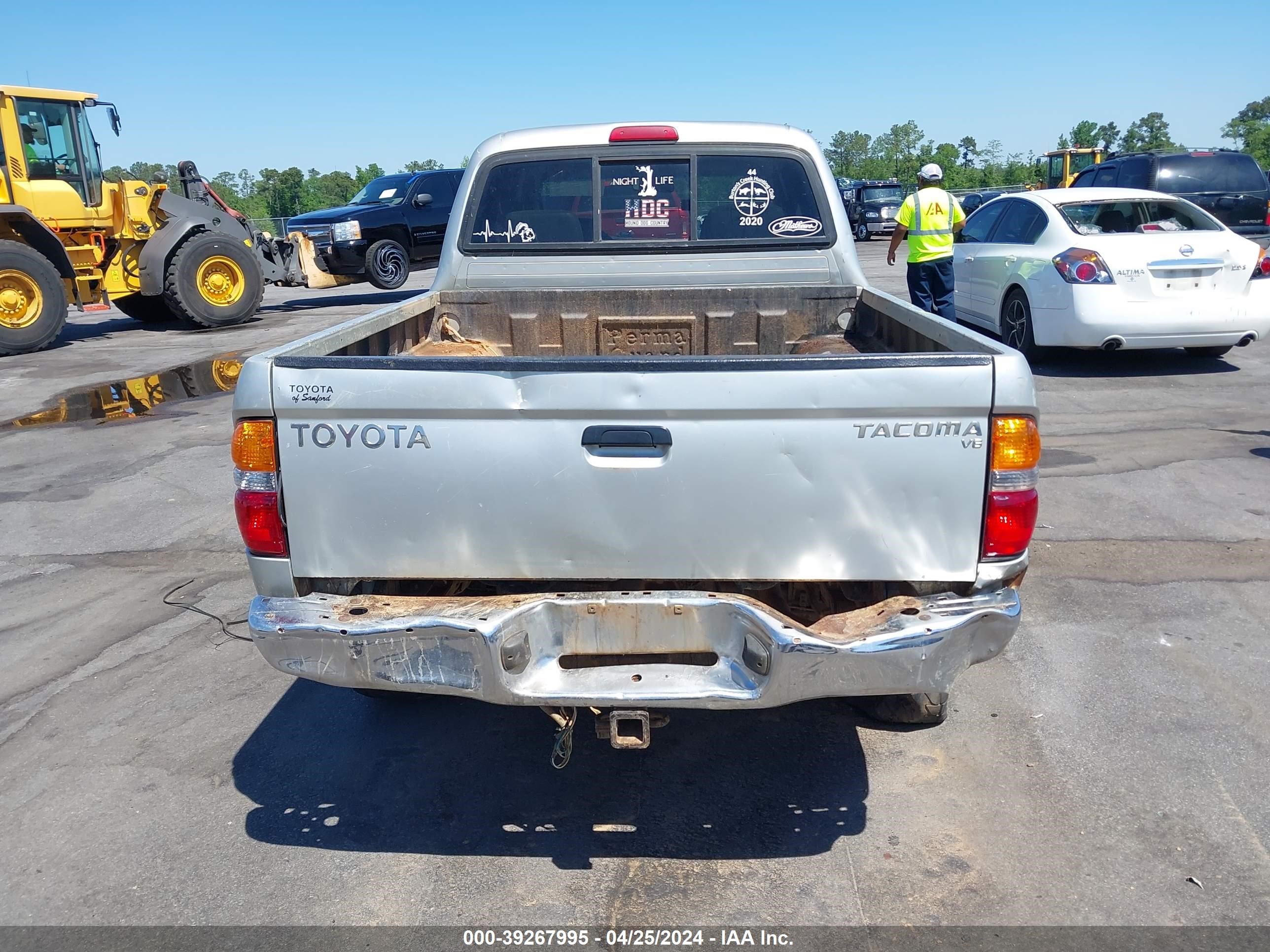 Photo 15 VIN: 5TEHN72N32Z136387 - TOYOTA TACOMA 