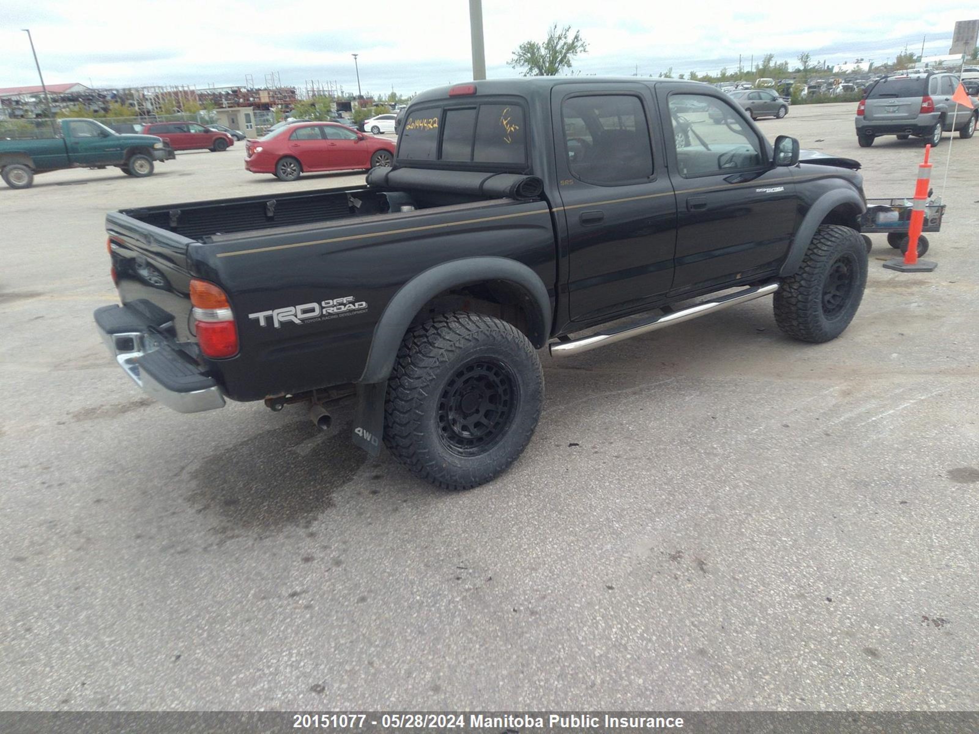 Photo 3 VIN: 5TEHN72N33Z152817 - TOYOTA NULL 