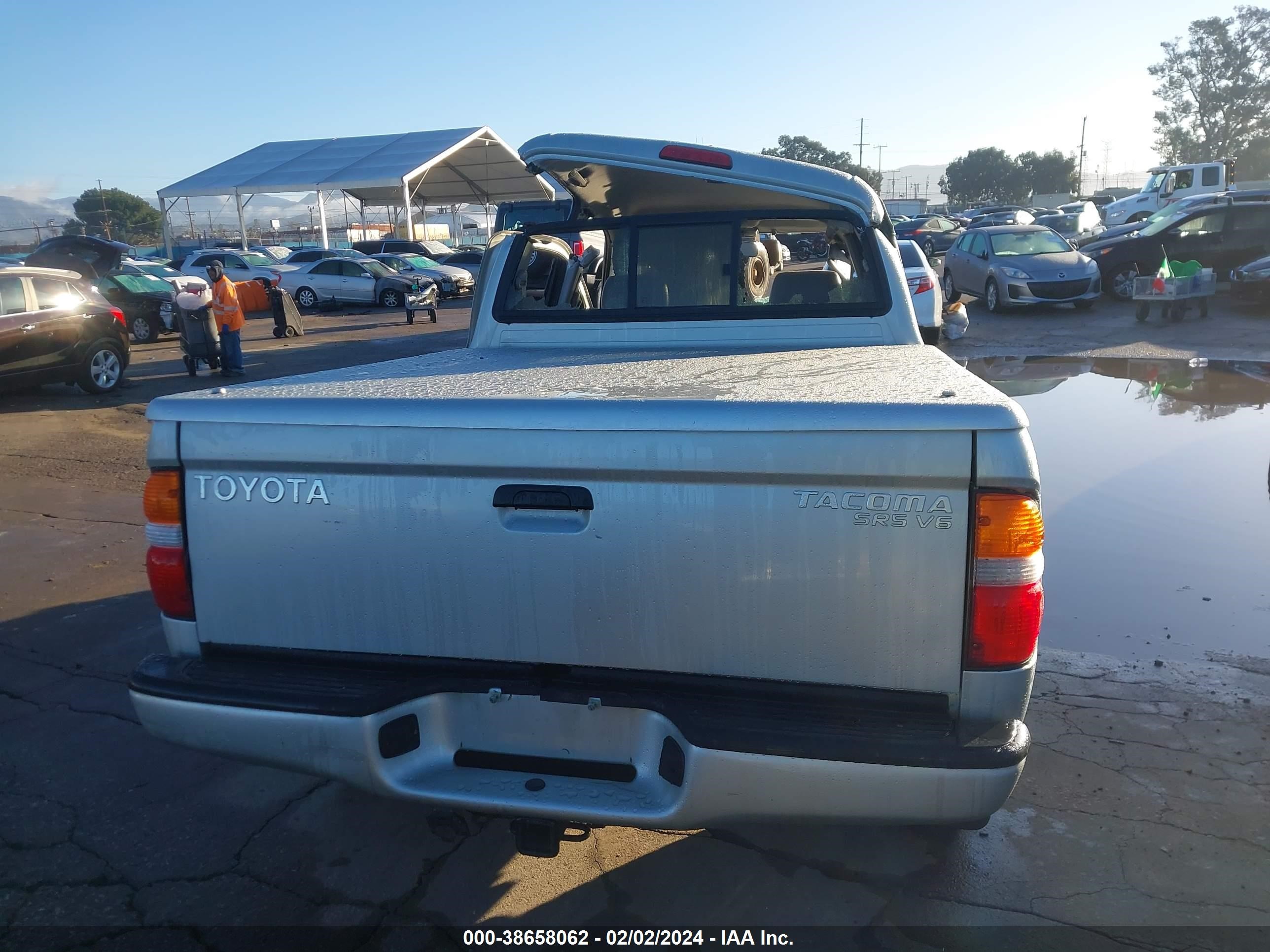 Photo 15 VIN: 5TEHN72N34Z364330 - TOYOTA TACOMA 