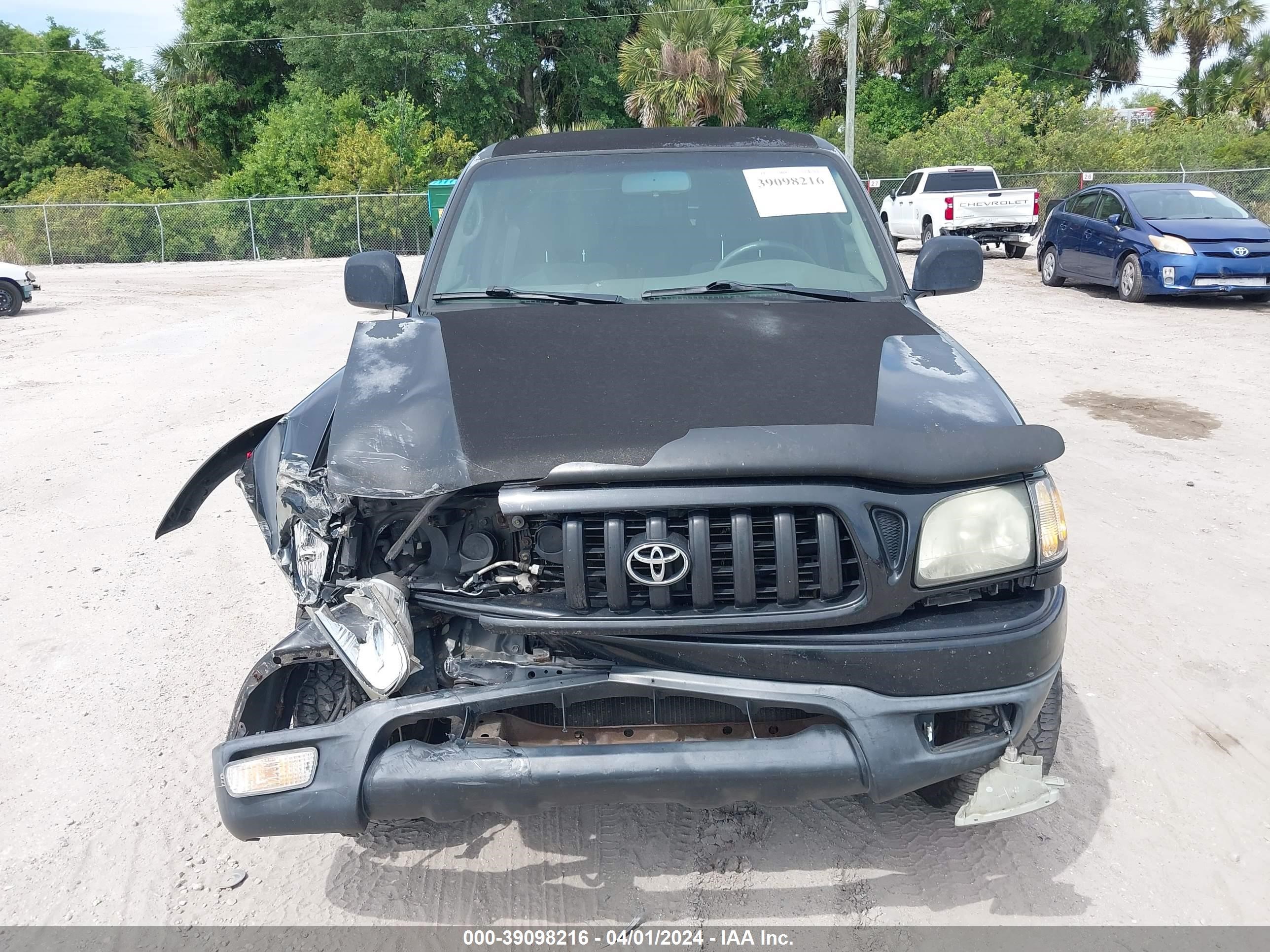 Photo 11 VIN: 5TEHN72N44Z311653 - TOYOTA TACOMA 