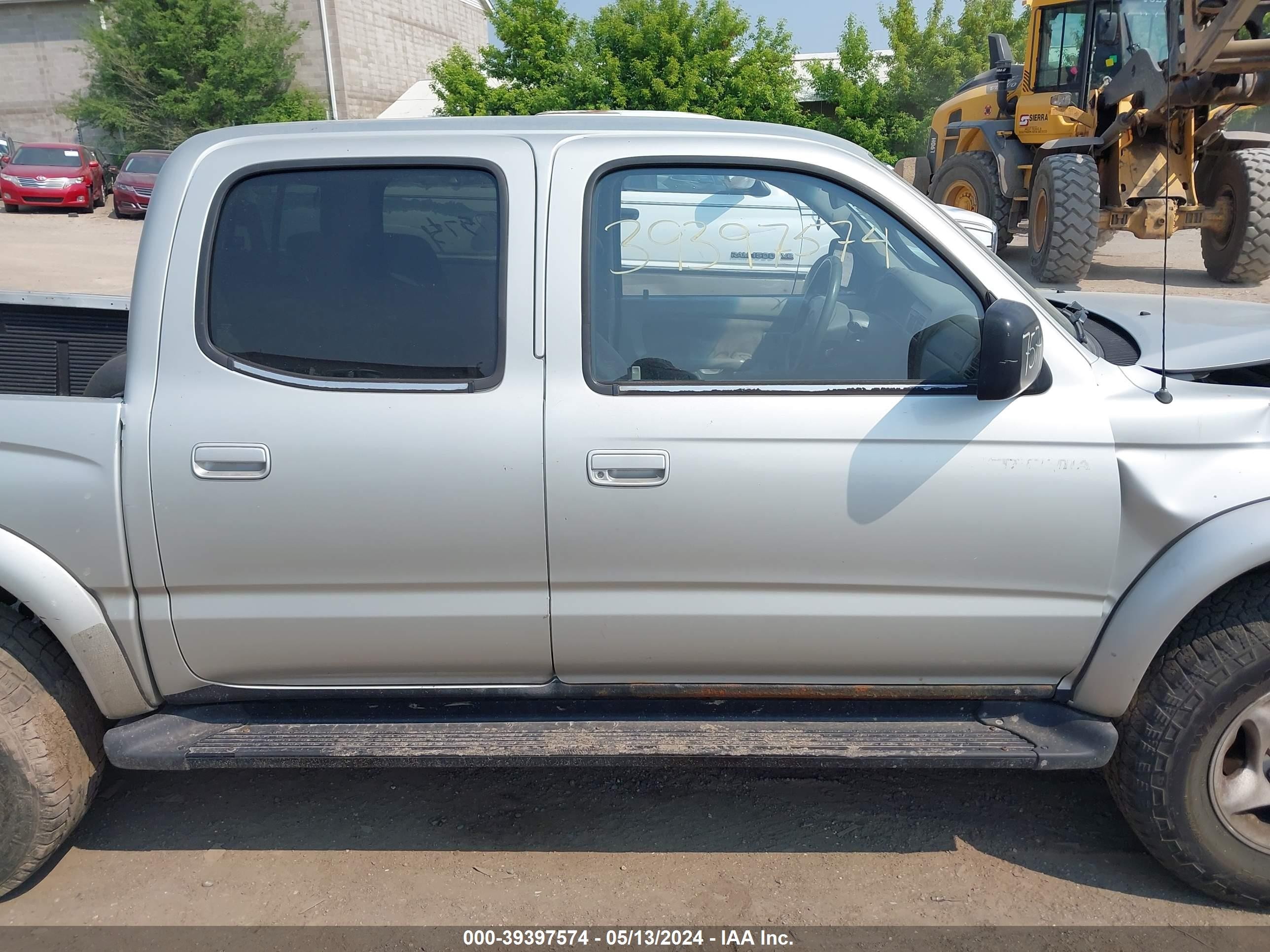 Photo 11 VIN: 5TEHN72N51Z799796 - TOYOTA TACOMA 