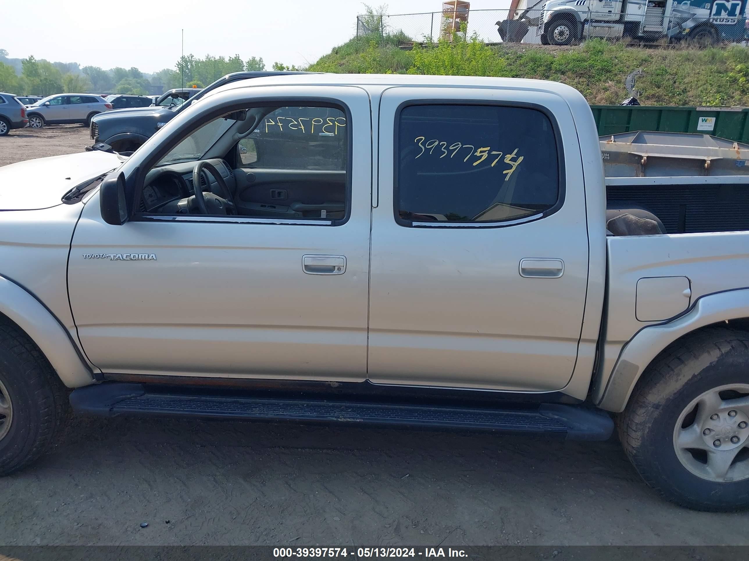 Photo 12 VIN: 5TEHN72N51Z799796 - TOYOTA TACOMA 