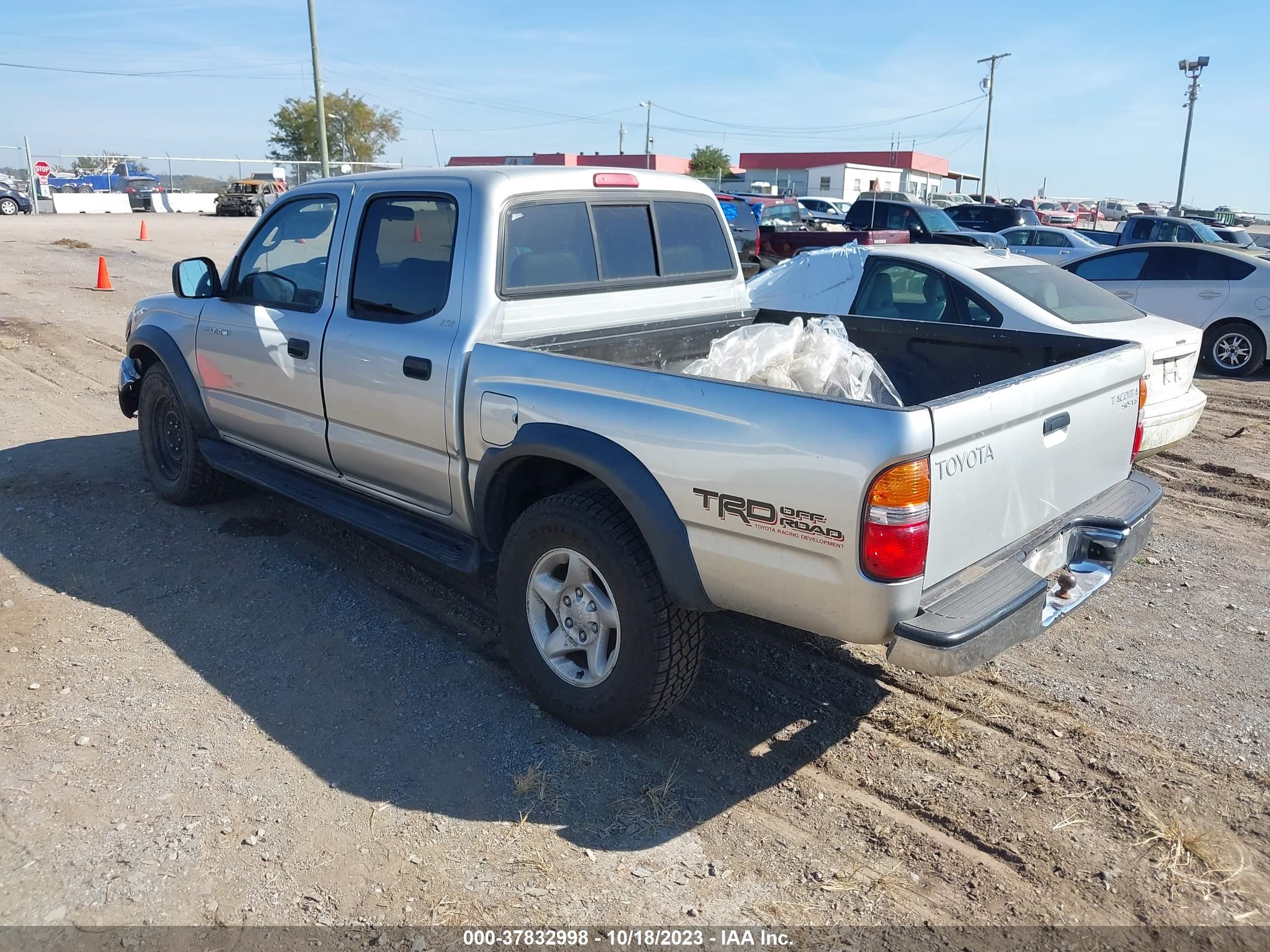 Photo 2 VIN: 5TEHN72NX2Z079086 - TOYOTA TACOMA 