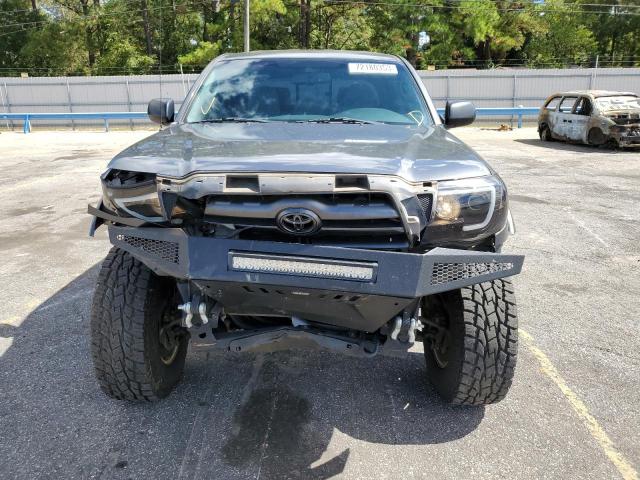 Photo 4 VIN: 5TEJU4GN0AZ702421 - TOYOTA TACOMA DOU 