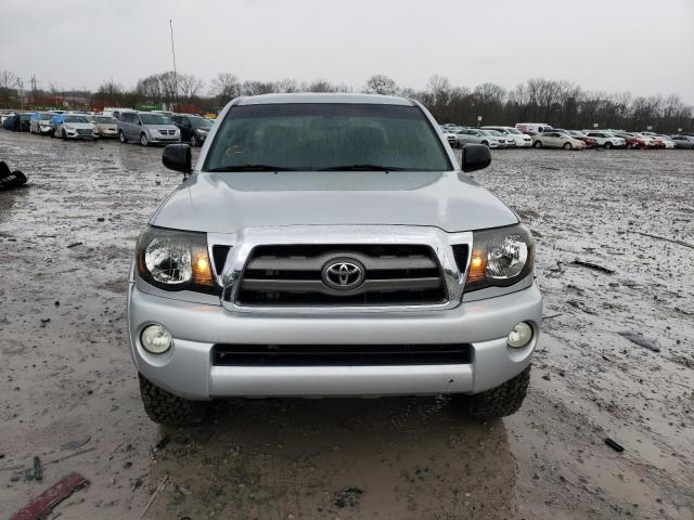 Photo 4 VIN: 5TEJU4GN5AZ704309 - TOYOTA TACOMA DOU 