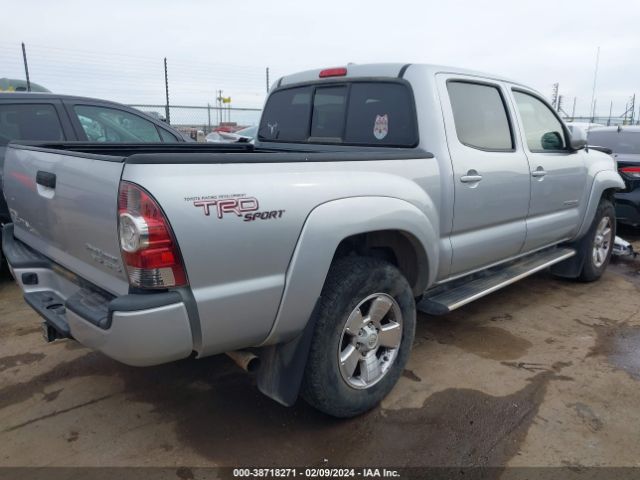 Photo 3 VIN: 5TEJU4GNXAZ685059 - TOYOTA TACOMA 