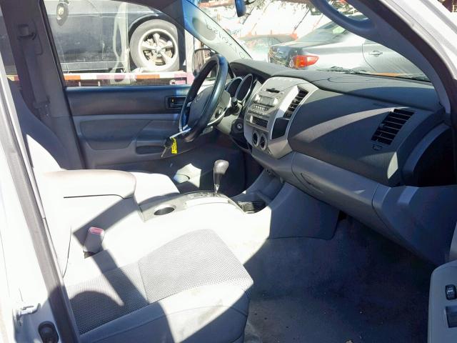 Photo 4 VIN: 5TEJU62N15Z137959 - TOYOTA TACOMA DOU 