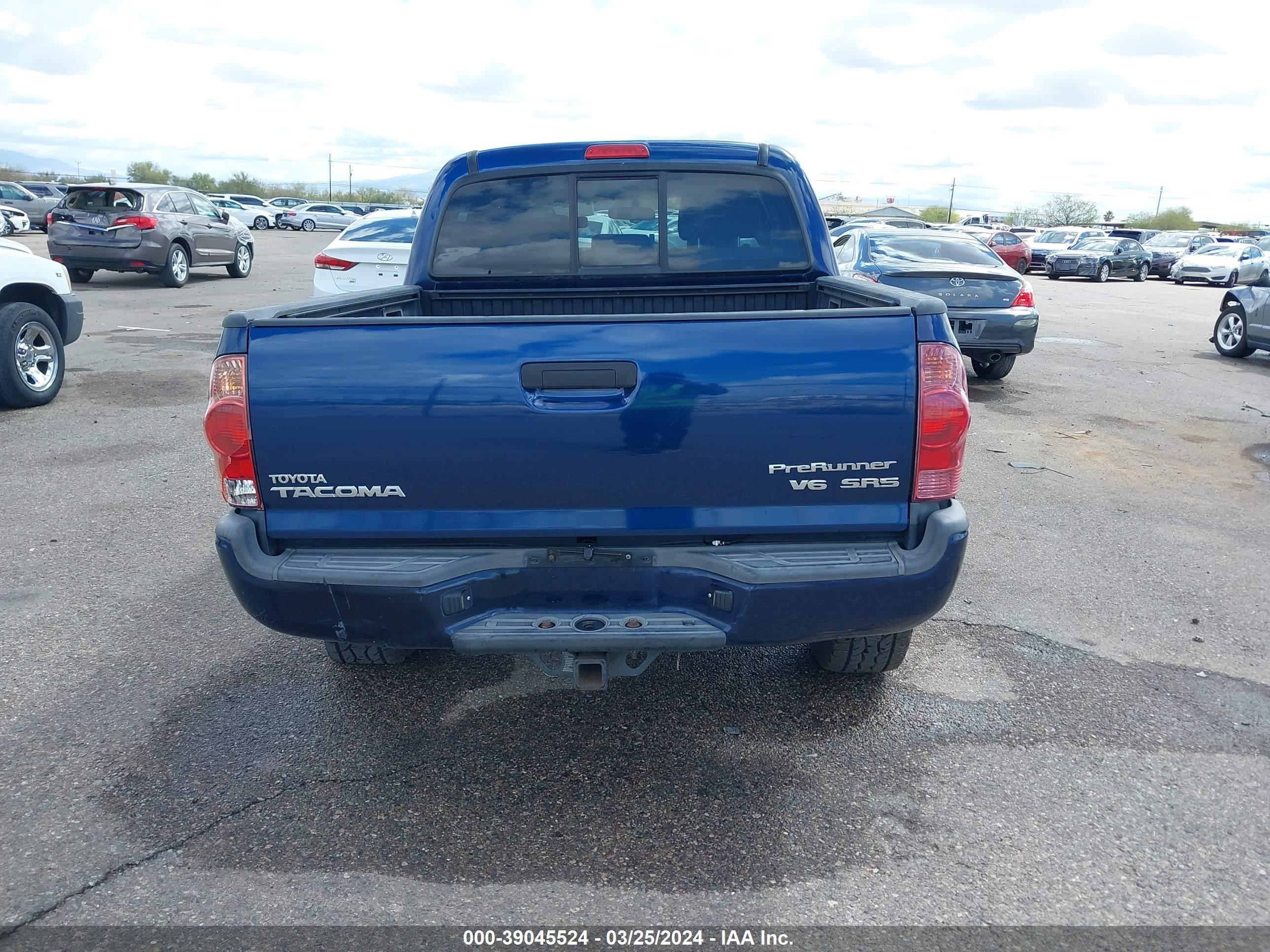 Photo 15 VIN: 5TEJU62N18Z519493 - TOYOTA TACOMA 