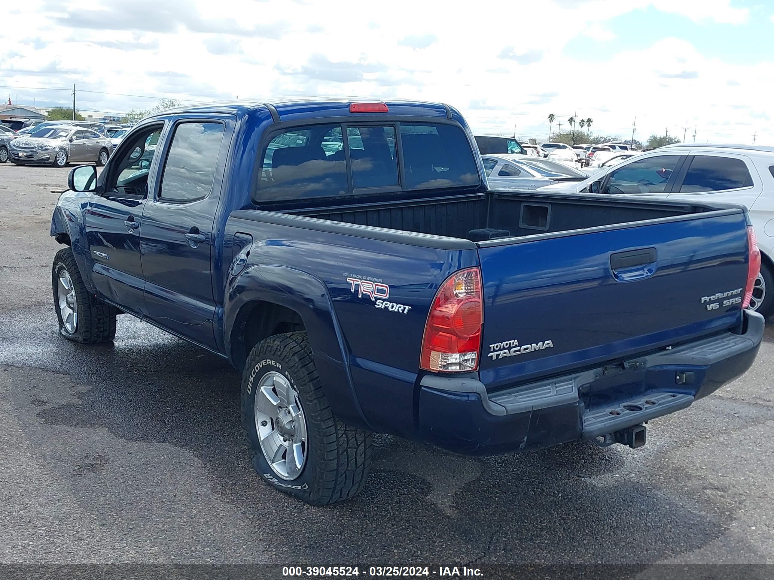 Photo 2 VIN: 5TEJU62N18Z519493 - TOYOTA TACOMA 