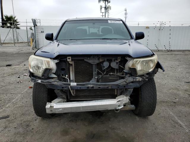 Photo 4 VIN: 5TEJU62N25Z052533 - TOYOTA TACOMA DOU 