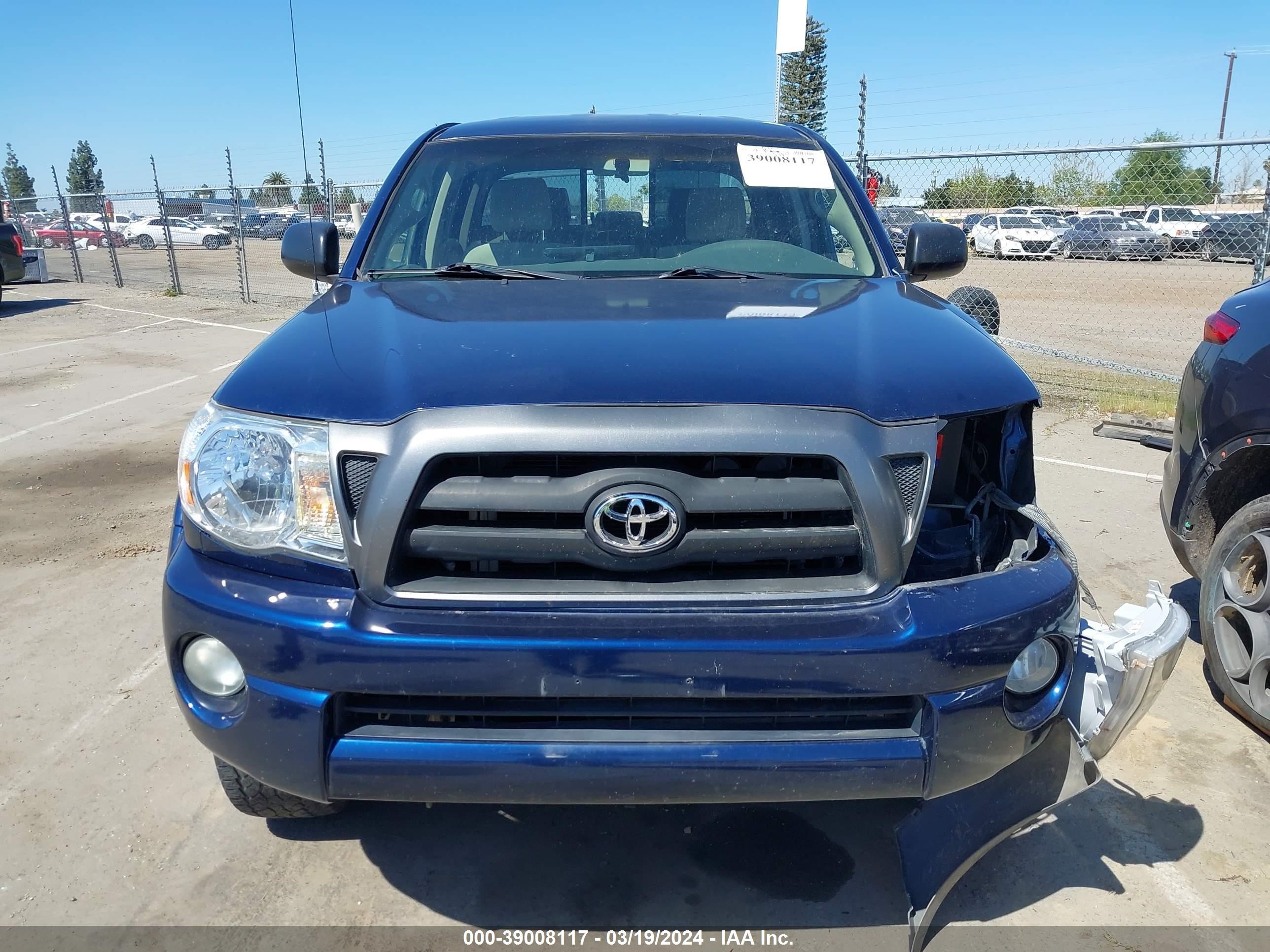 Photo 12 VIN: 5TEJU62N25Z058204 - TOYOTA TACOMA 