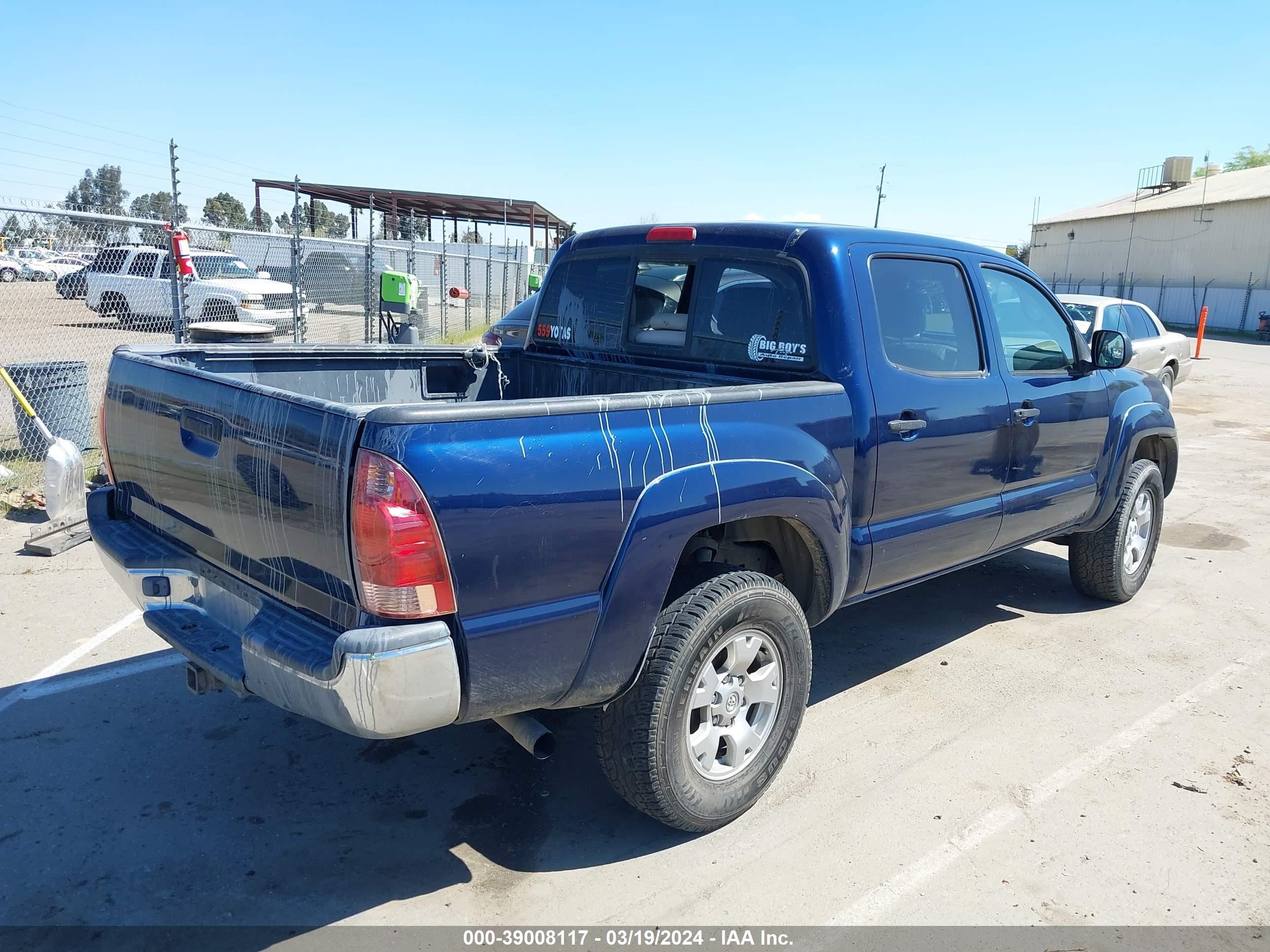 Photo 3 VIN: 5TEJU62N25Z058204 - TOYOTA TACOMA 