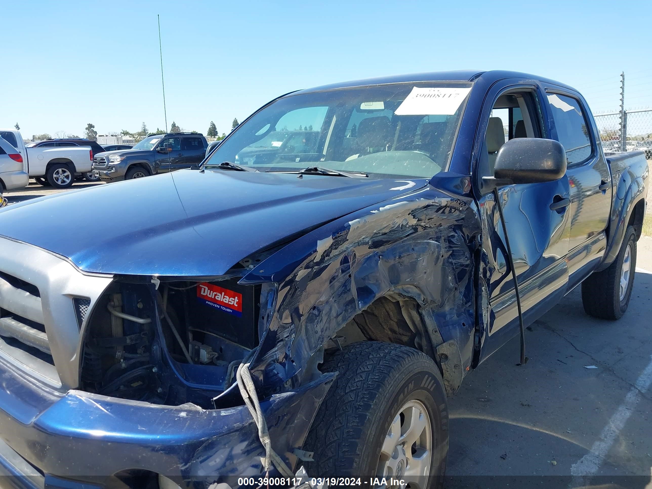 Photo 5 VIN: 5TEJU62N25Z058204 - TOYOTA TACOMA 