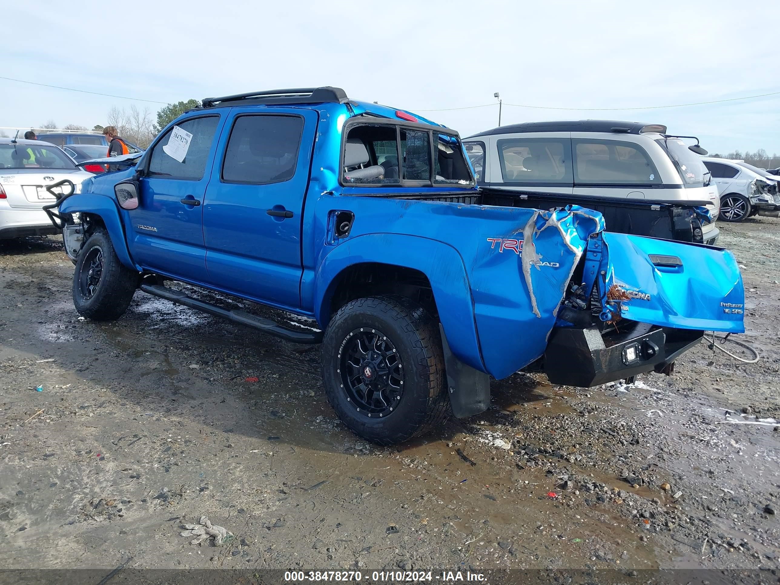 Photo 2 VIN: 5TEJU62N48Z491298 - TOYOTA TACOMA 