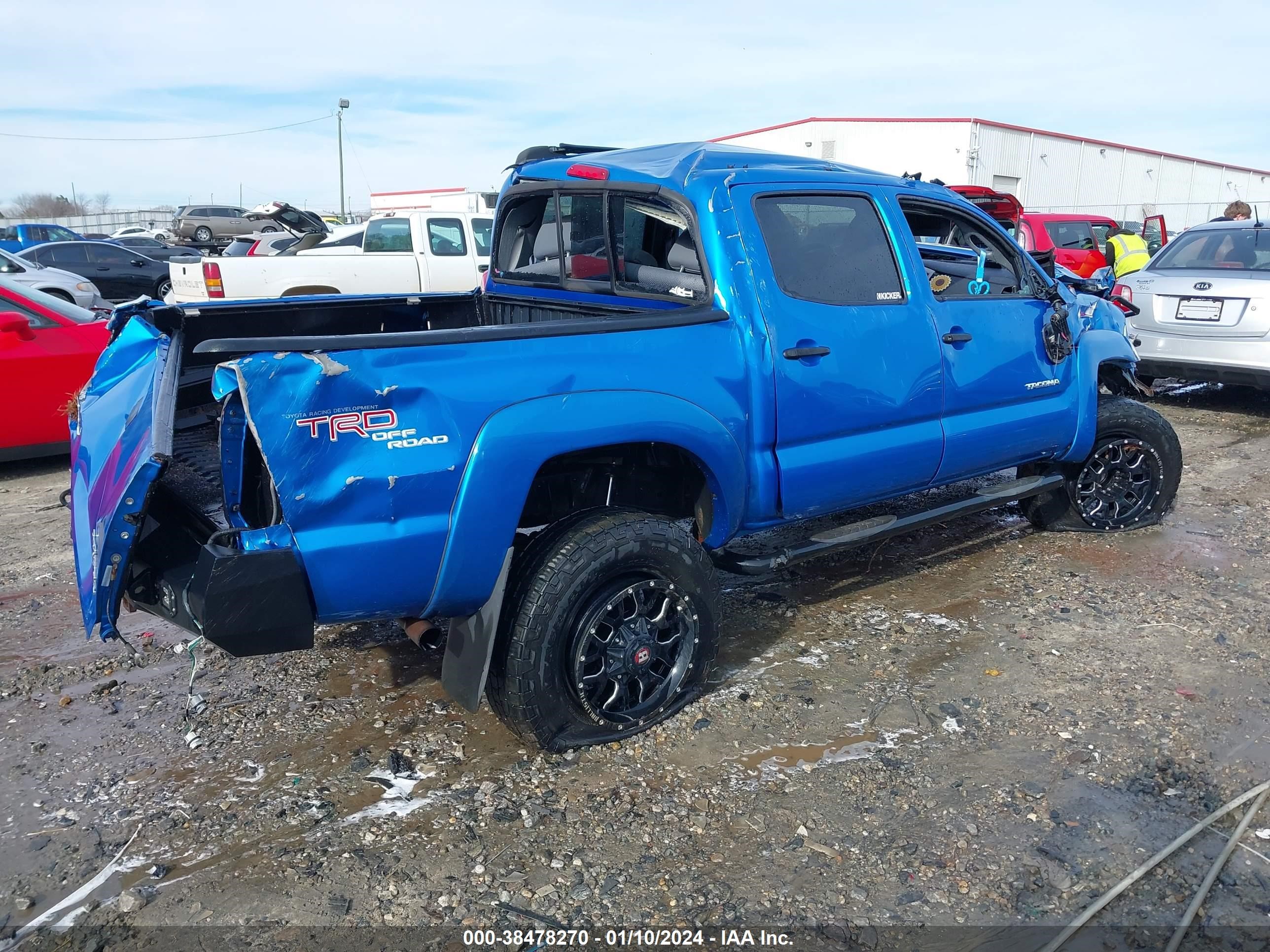 Photo 3 VIN: 5TEJU62N48Z491298 - TOYOTA TACOMA 