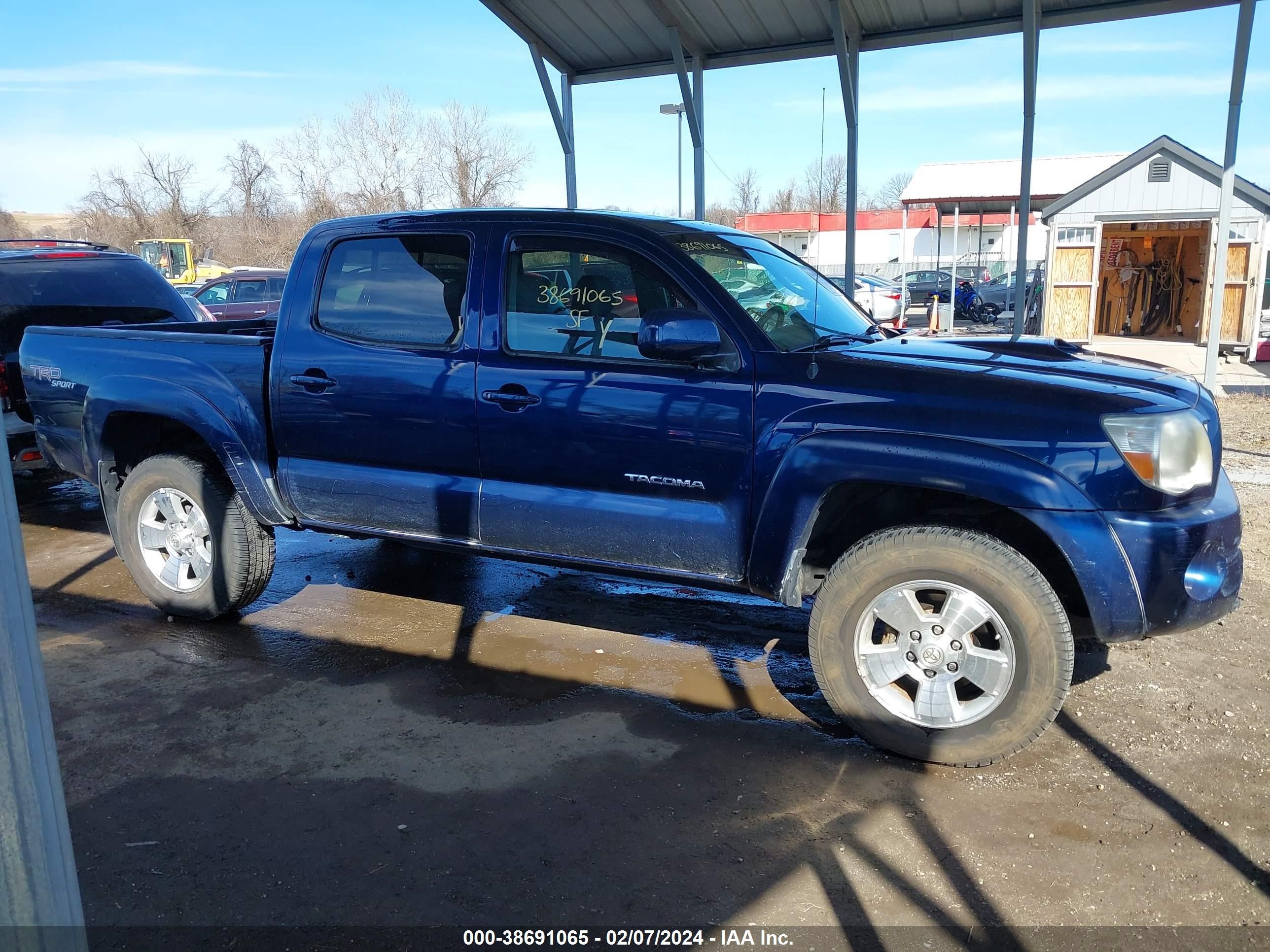 Photo 13 VIN: 5TEJU62N57Z463394 - TOYOTA TACOMA 