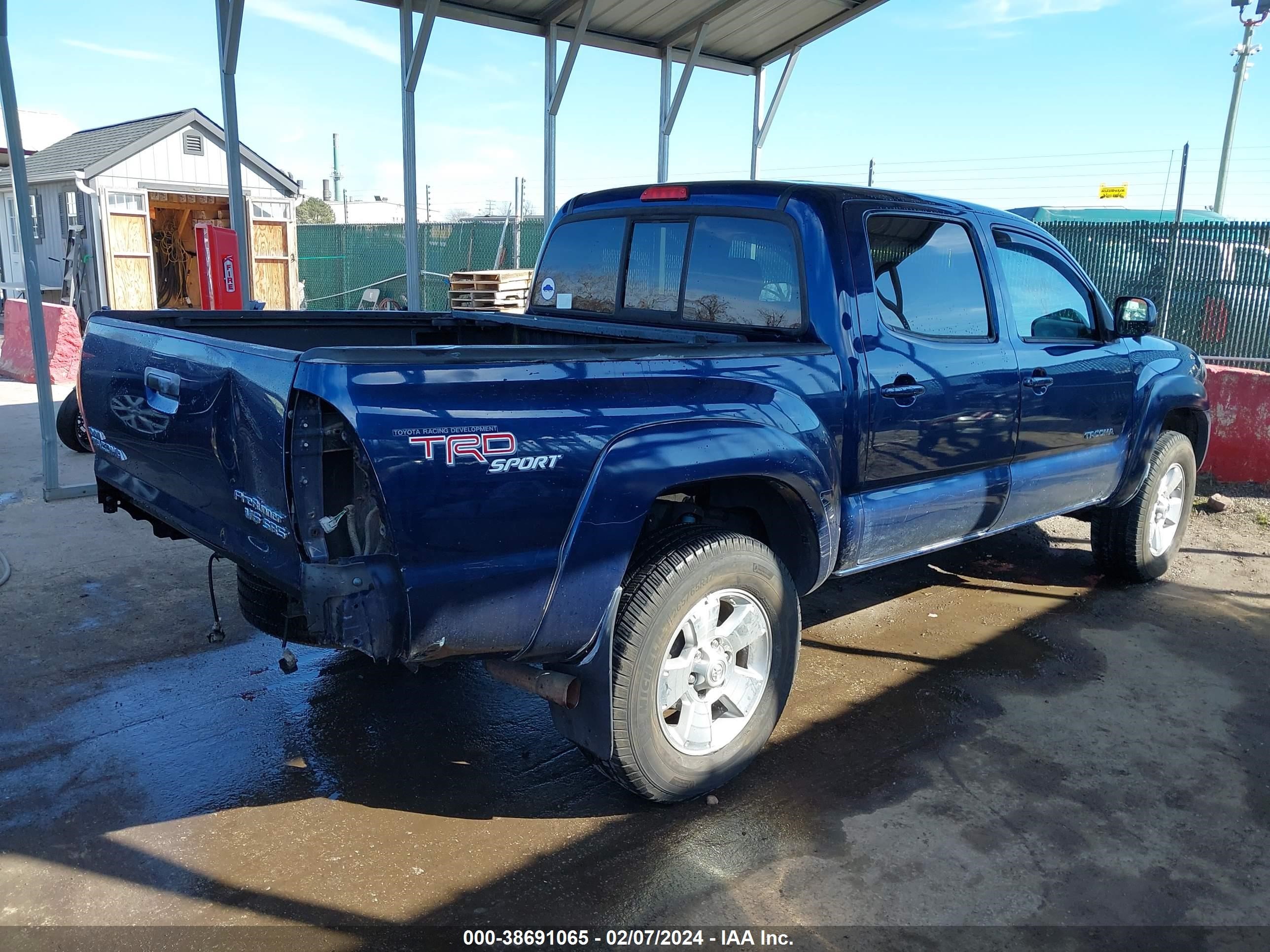 Photo 3 VIN: 5TEJU62N57Z463394 - TOYOTA TACOMA 