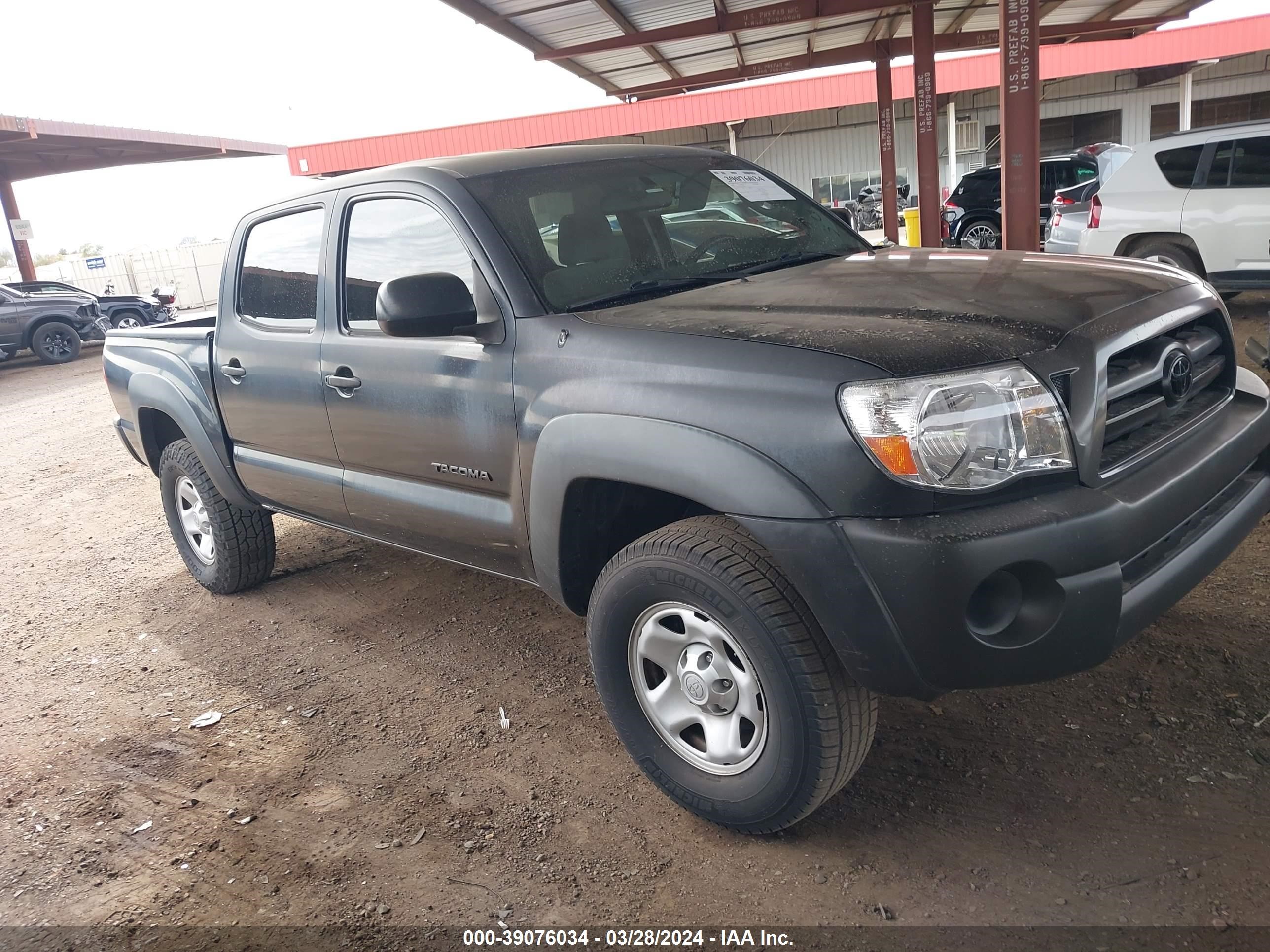 Photo 12 VIN: 5TEJU62N68Z504813 - TOYOTA TACOMA 