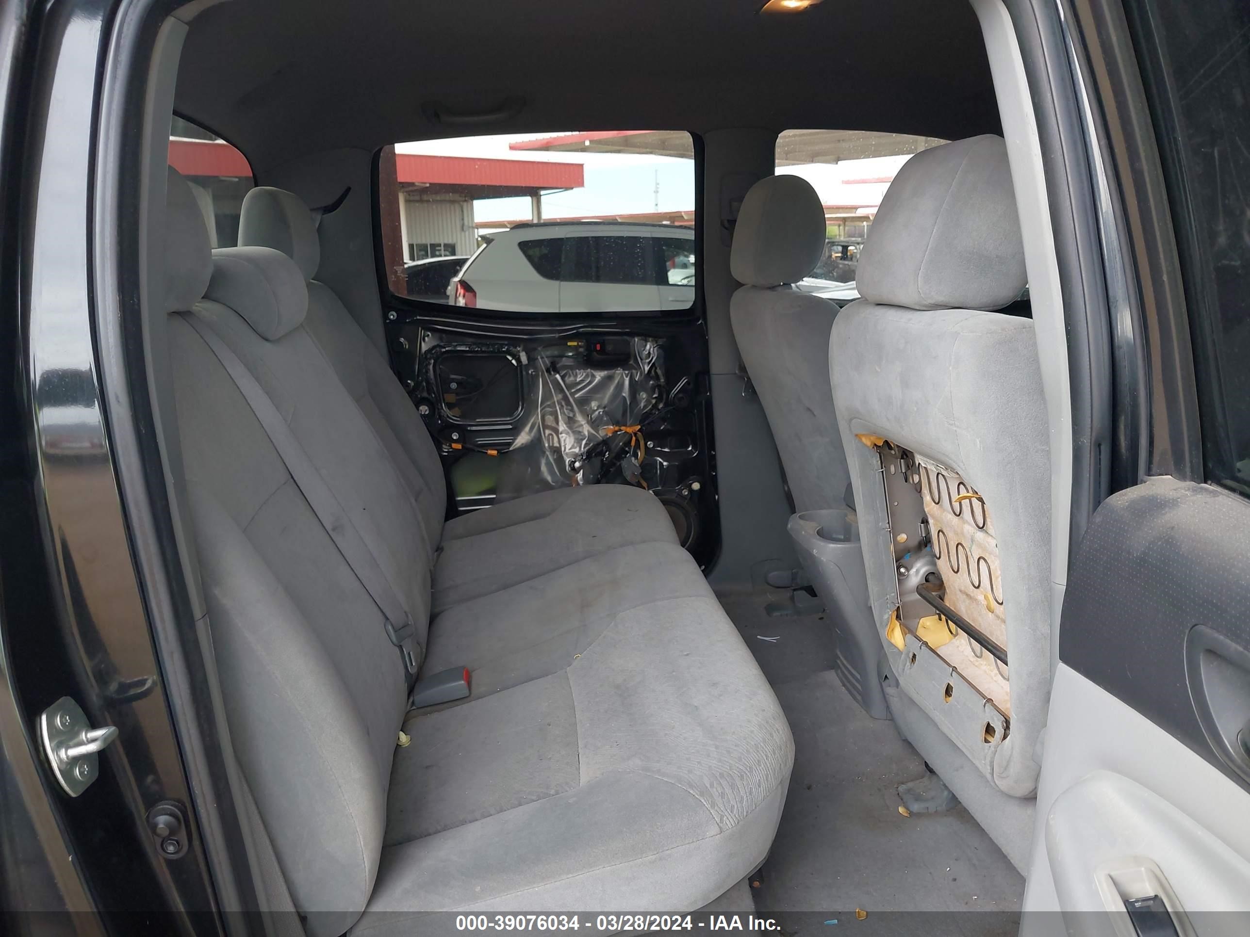 Photo 7 VIN: 5TEJU62N68Z504813 - TOYOTA TACOMA 