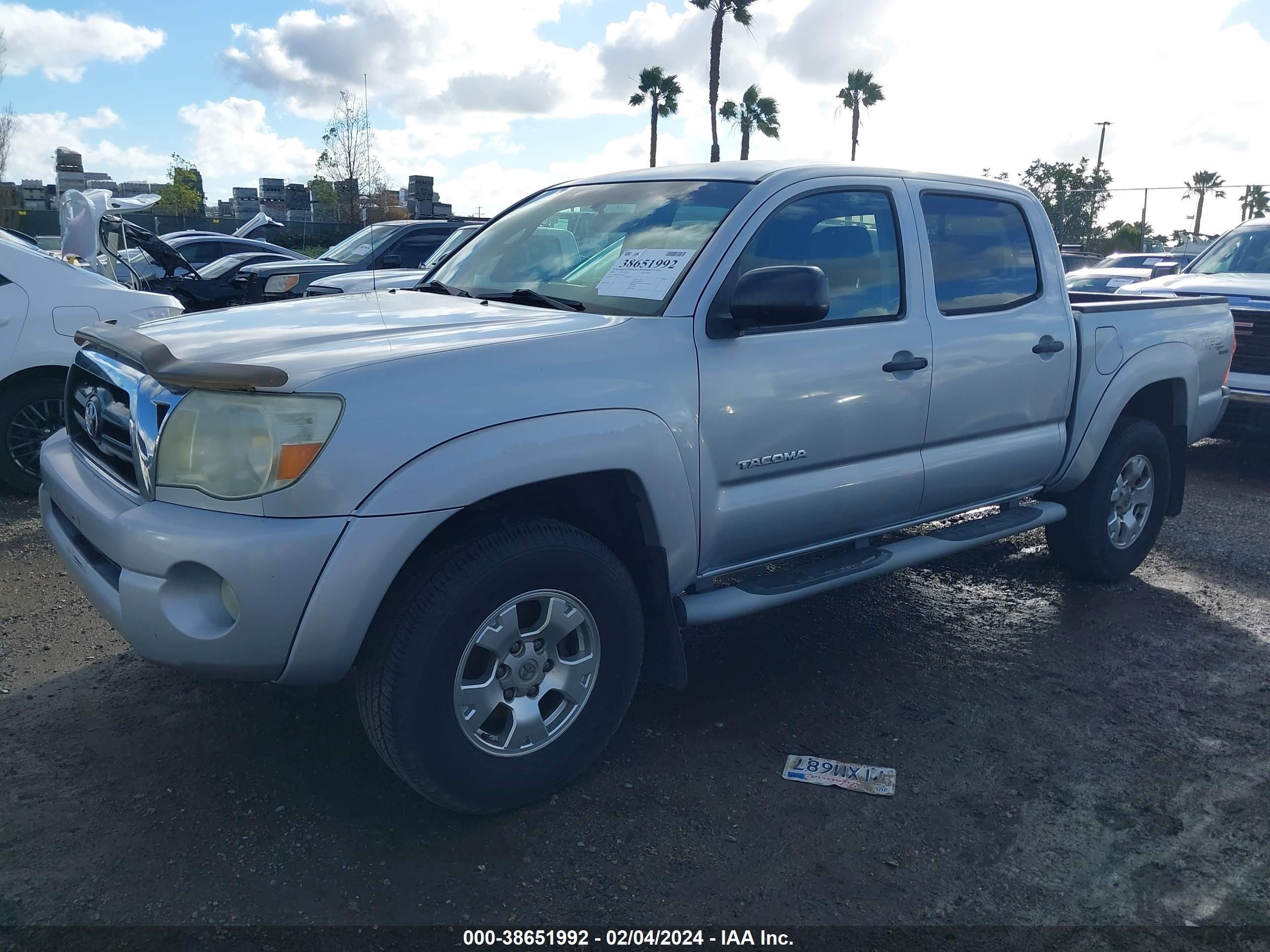 Photo 1 VIN: 5TEJU62N75Z025912 - TOYOTA TACOMA 