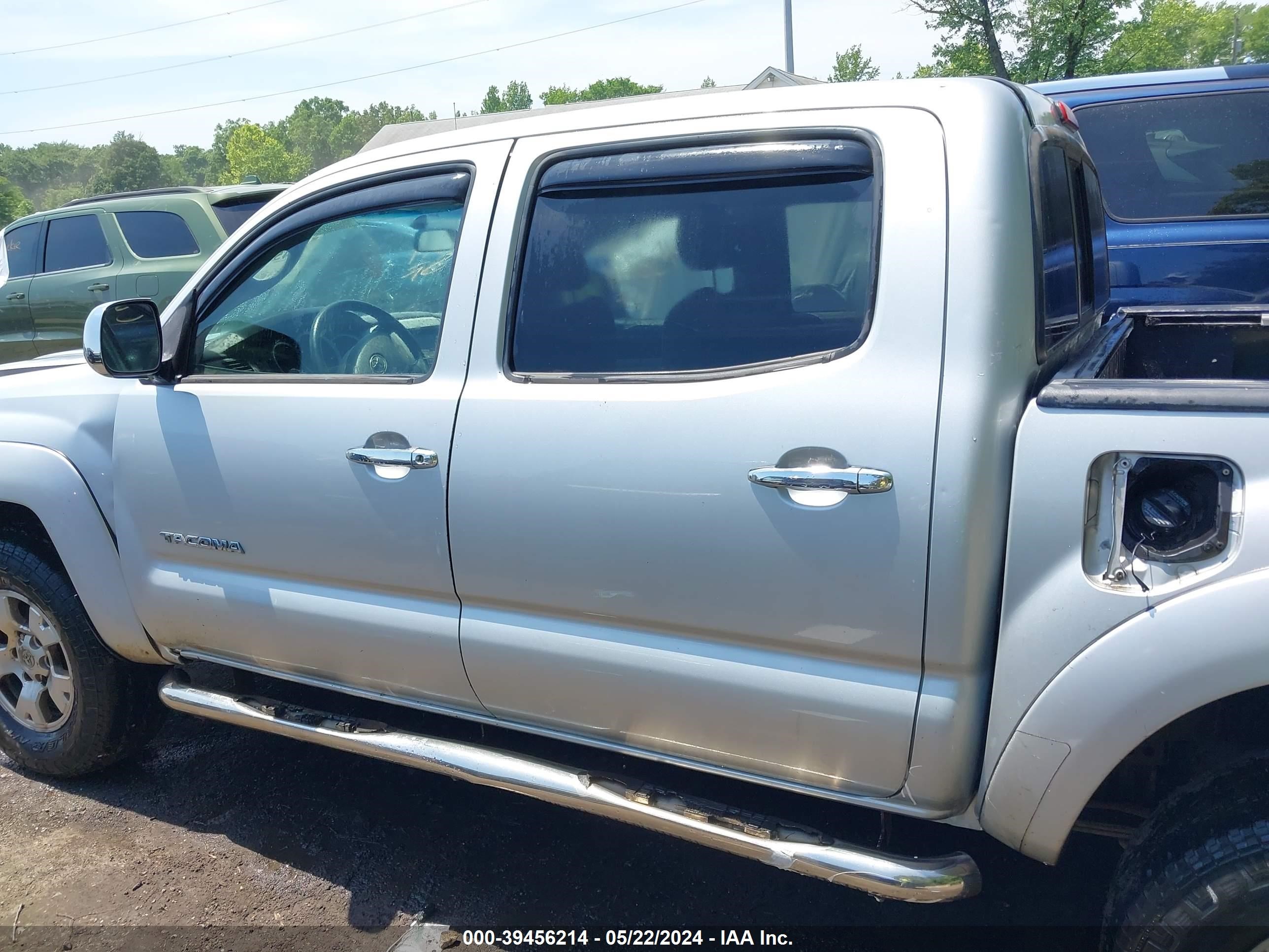 Photo 14 VIN: 5TEJU62N95Z052254 - TOYOTA TACOMA 