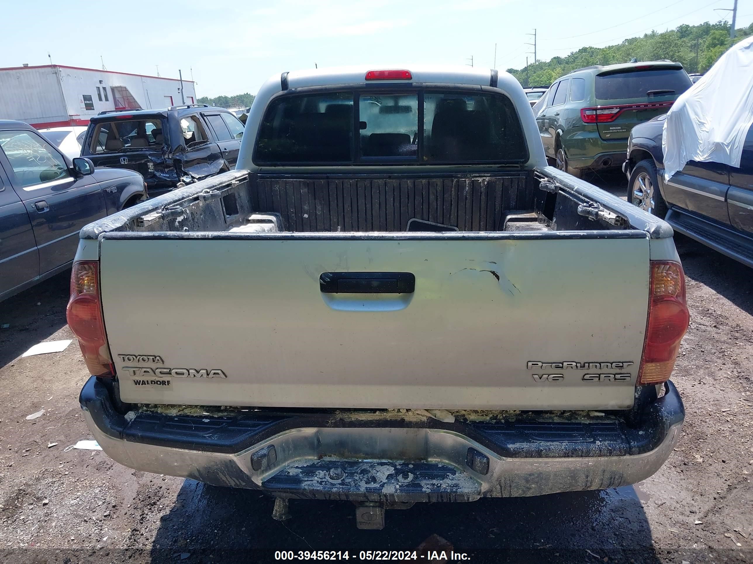 Photo 16 VIN: 5TEJU62N95Z052254 - TOYOTA TACOMA 