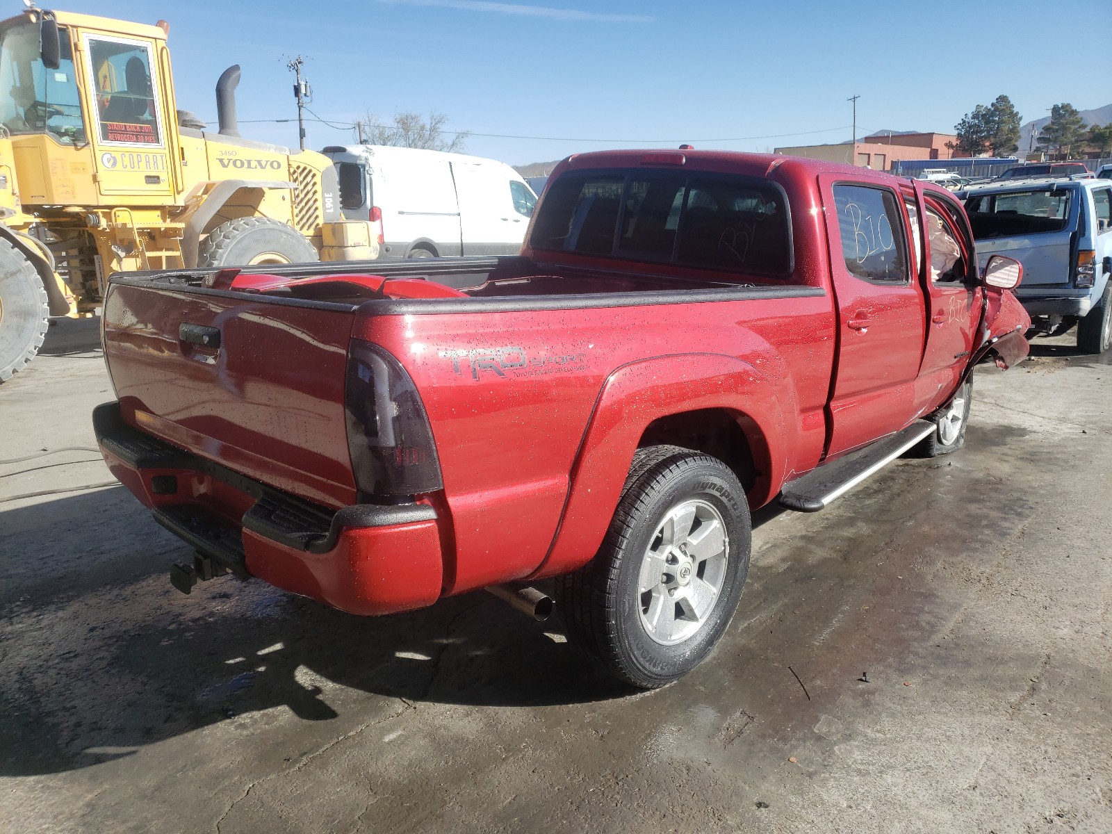 Photo 3 VIN: 5TEKU4HN1AZ673353 - TOYOTA TACOMA DOU 