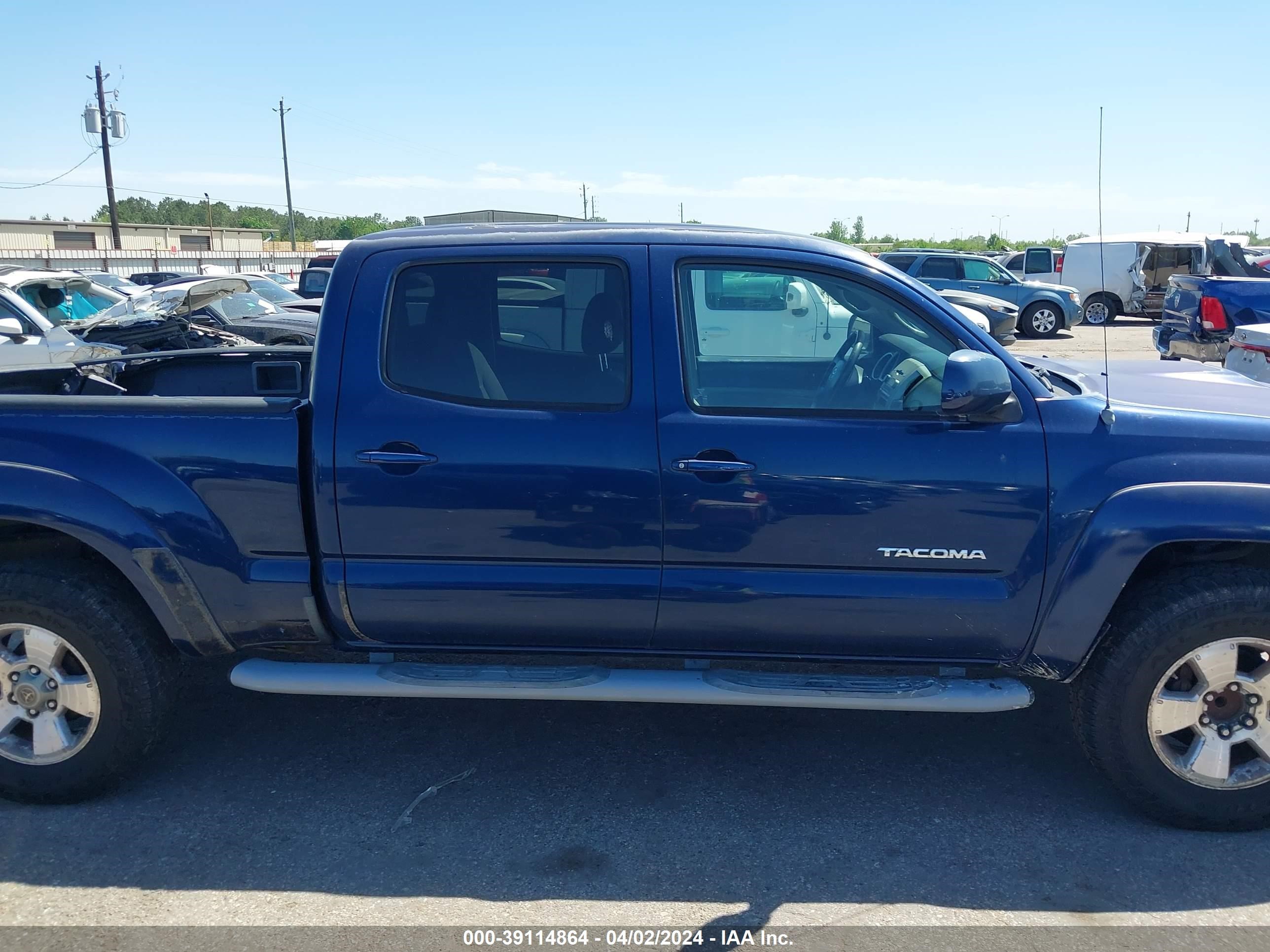 Photo 12 VIN: 5TEKU72N07Z399470 - TOYOTA TACOMA 