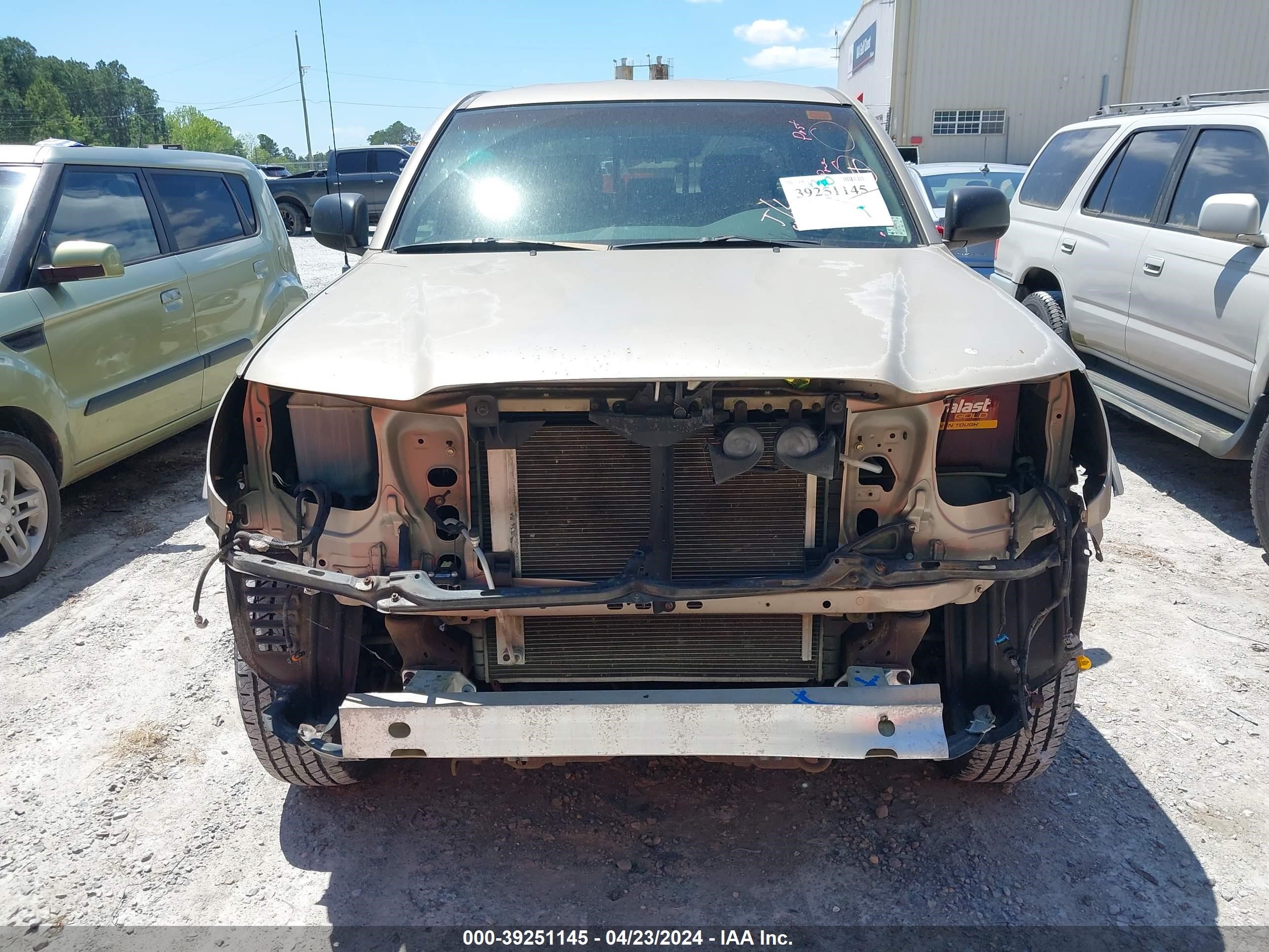 Photo 5 VIN: 5TEKU72N55Z026700 - TOYOTA TACOMA 