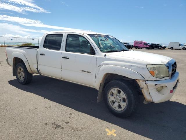 Photo 3 VIN: 5TEKU72N58Z587175 - TOYOTA TACOMA DOU 