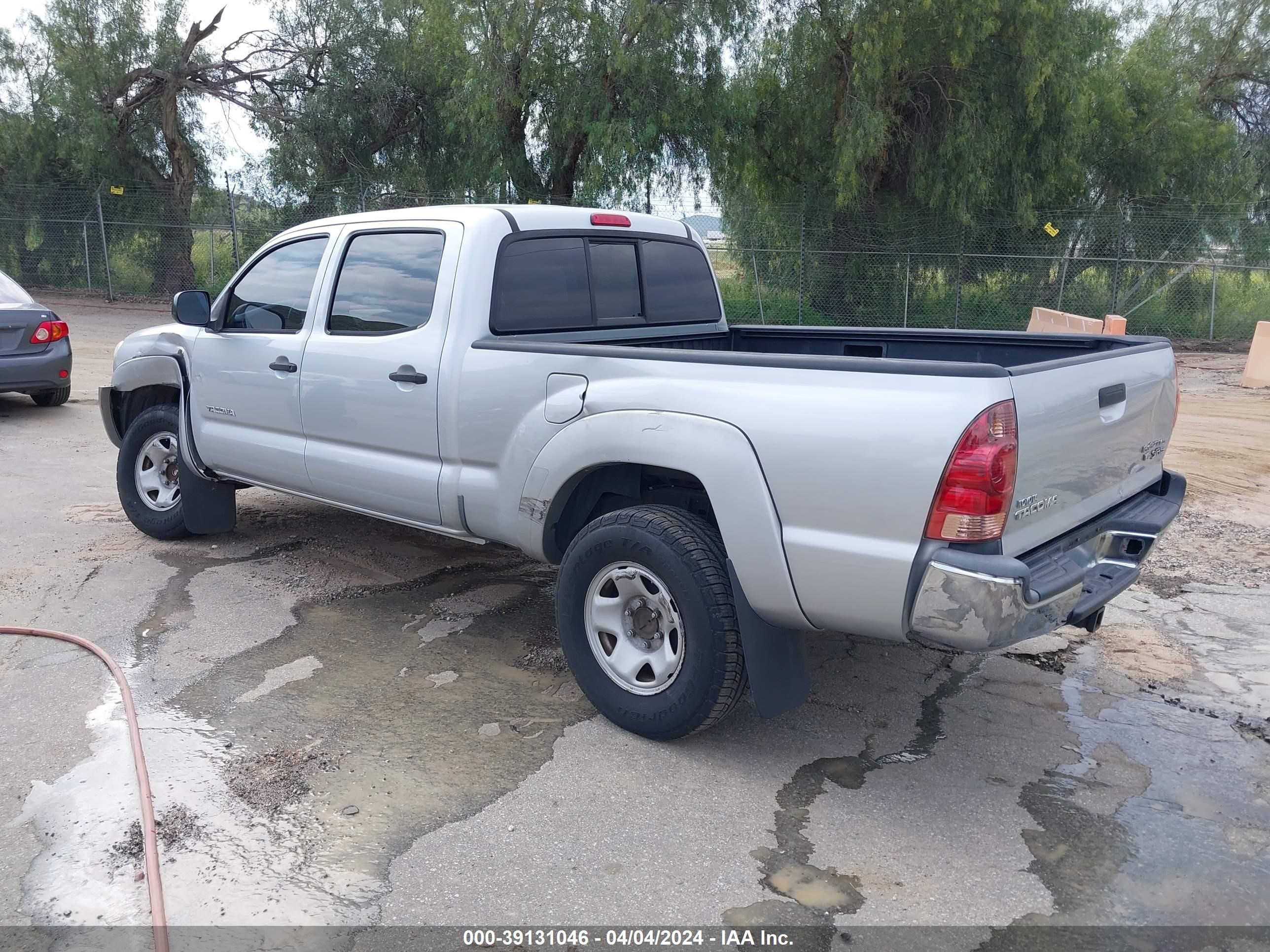 Photo 2 VIN: 5TEKU72N86Z288356 - TOYOTA TACOMA 