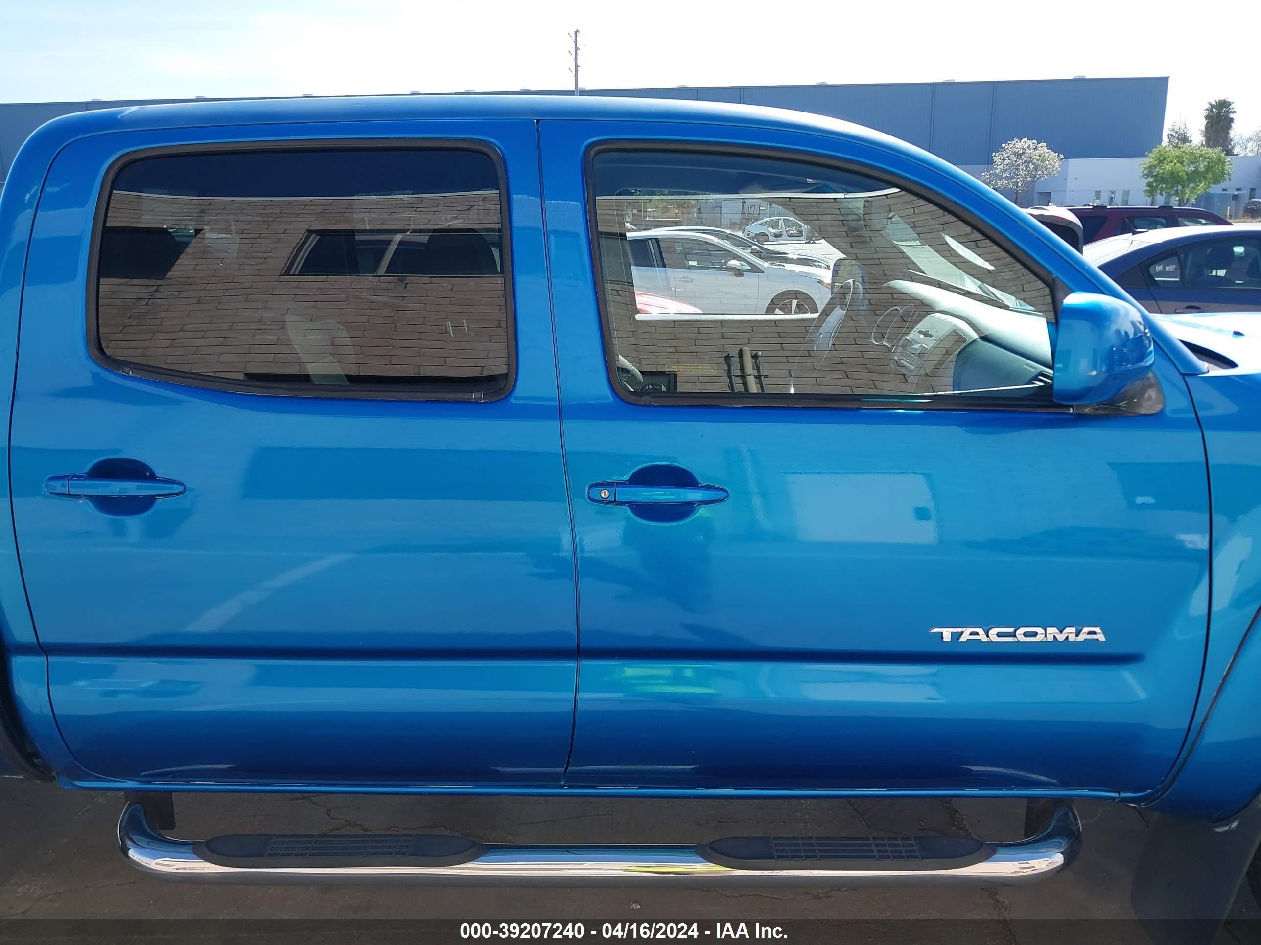 Photo 12 VIN: 5TEKU72N87Z394954 - TOYOTA TACOMA 