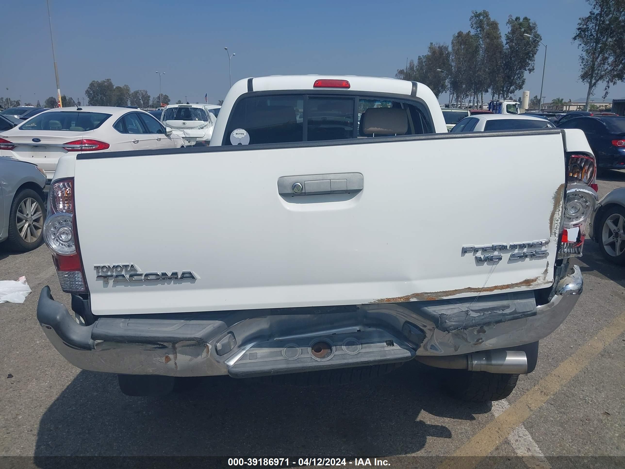 Photo 15 VIN: 5TEKU72N96Z222415 - TOYOTA TACOMA 