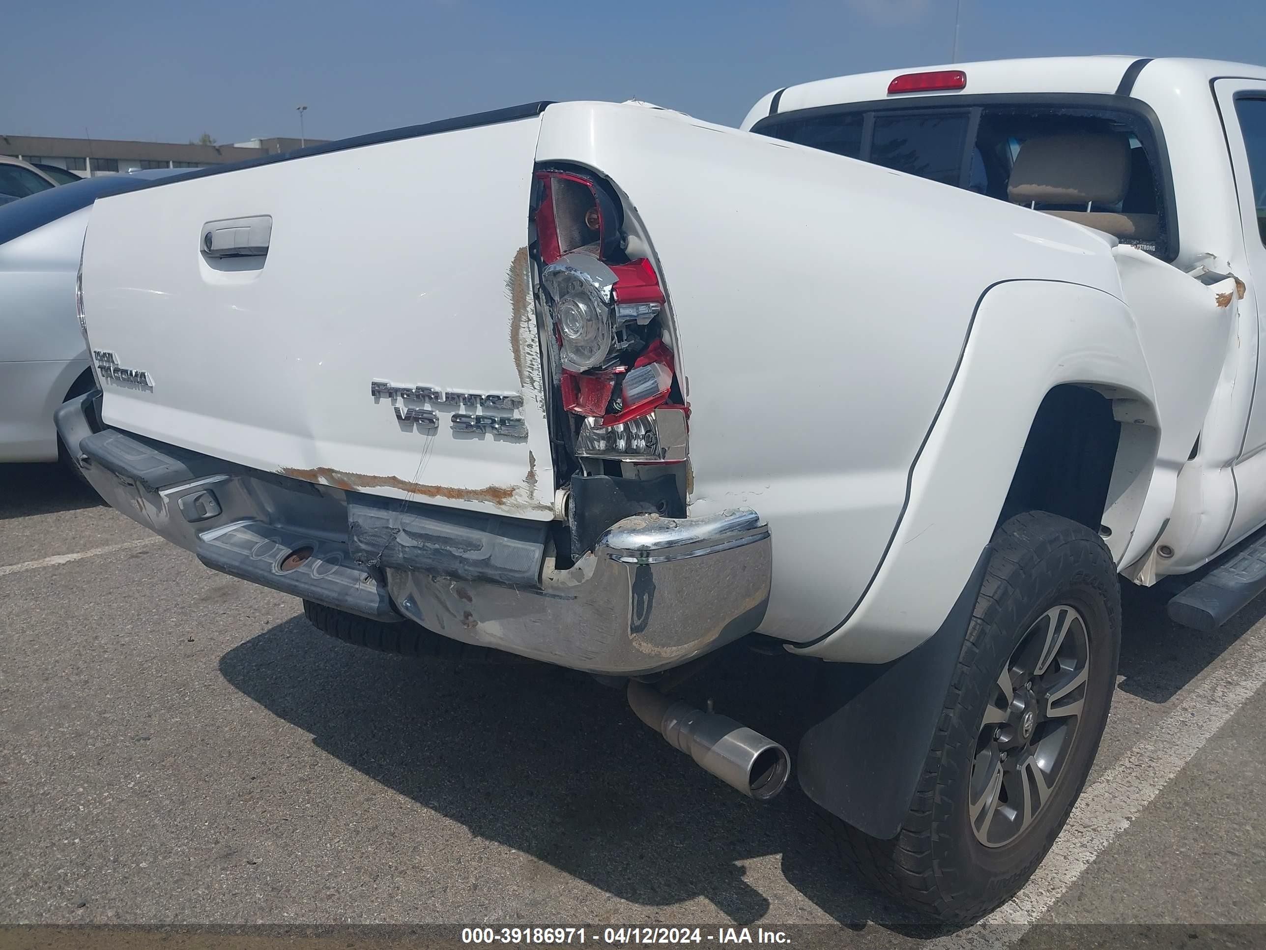 Photo 16 VIN: 5TEKU72N96Z222415 - TOYOTA TACOMA 