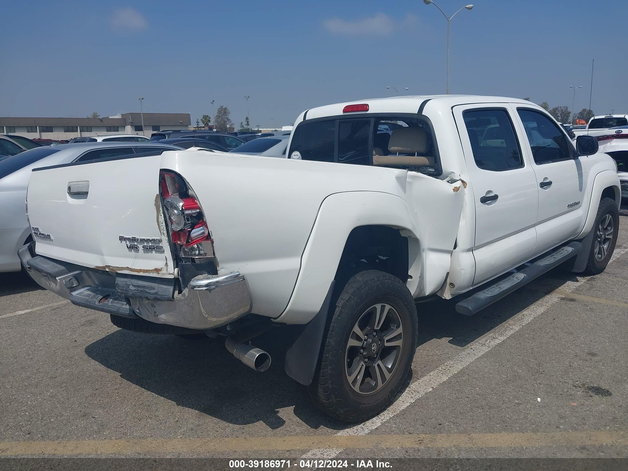 Photo 3 VIN: 5TEKU72N96Z222415 - TOYOTA TACOMA 