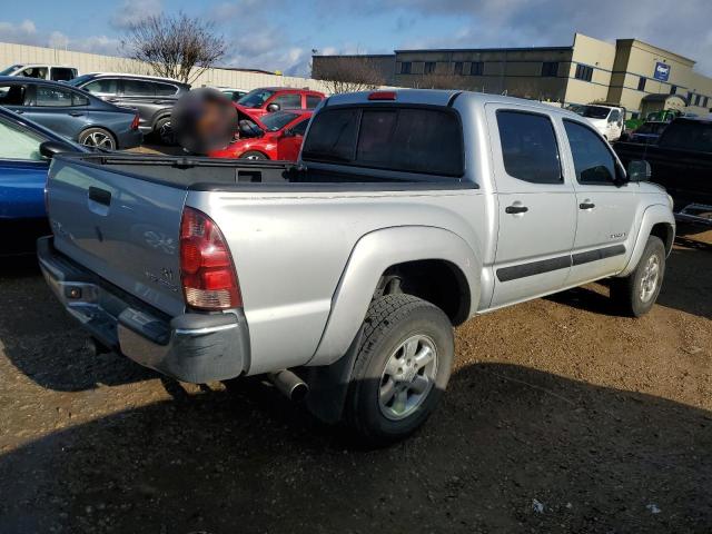 Photo 2 VIN: 5TELU42N05Z132779 - TOYOTA TACOMA DOU 