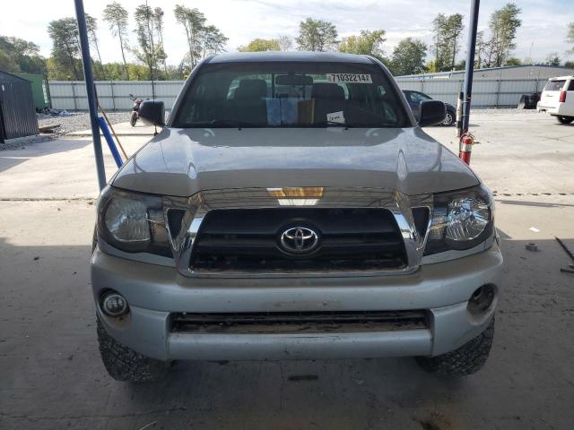 Photo 4 VIN: 5TELU42N15Z140471 - TOYOTA TACOMA DOU 