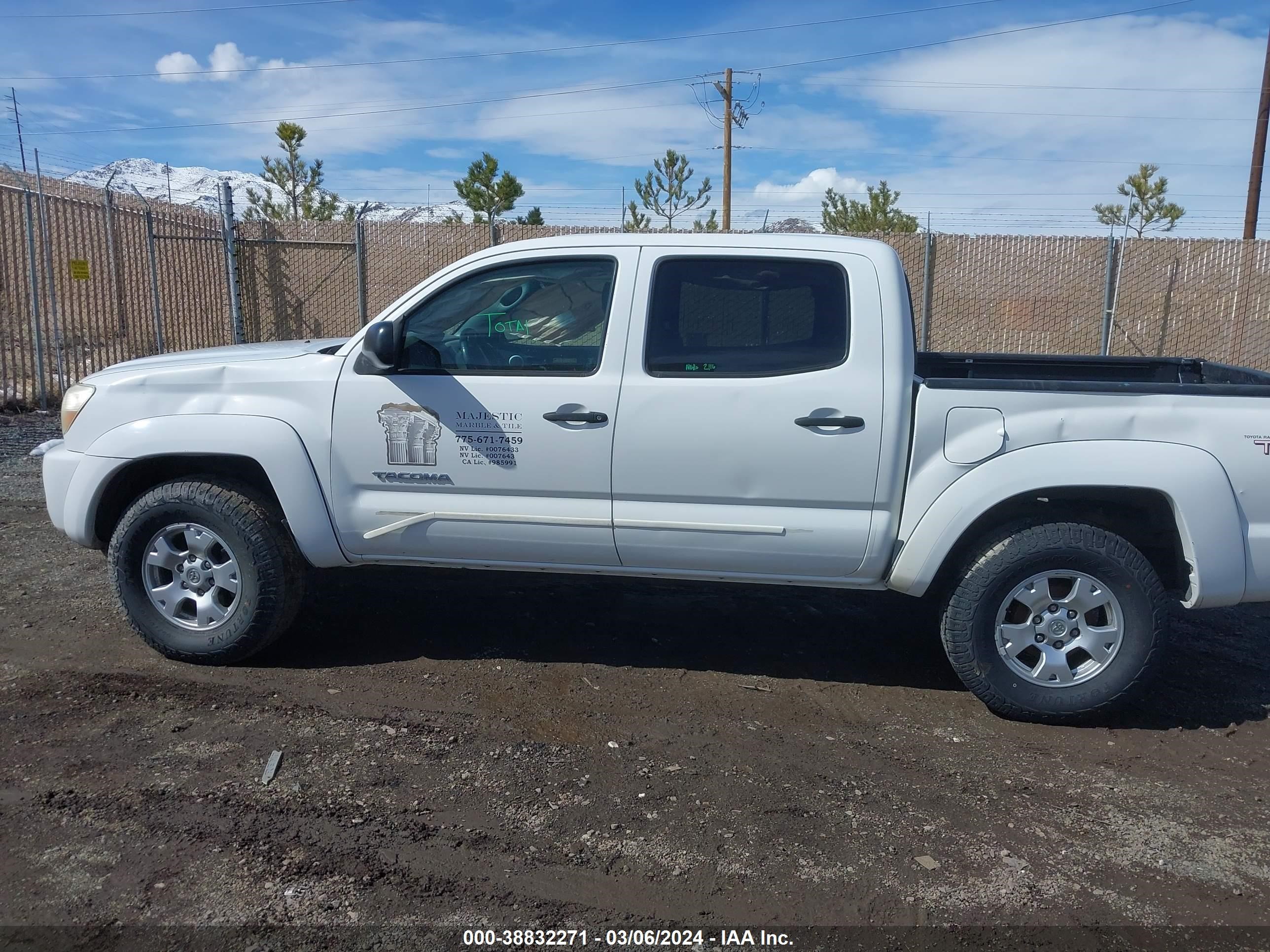 Photo 5 VIN: 5TELU42N18Z474536 - TOYOTA TACOMA 