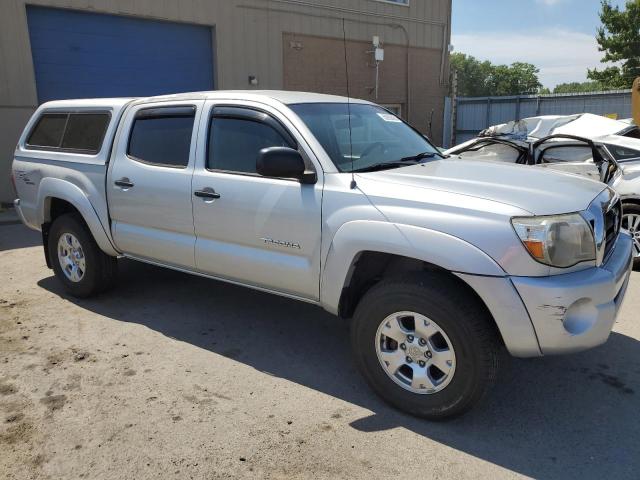 Photo 3 VIN: 5TELU42N25Z031033 - TOYOTA TACOMA 