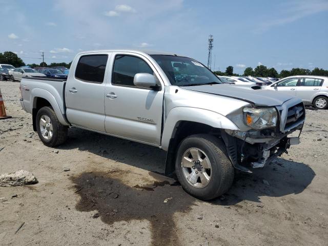 Photo 3 VIN: 5TELU42N27Z381877 - TOYOTA TACOMA DOU 