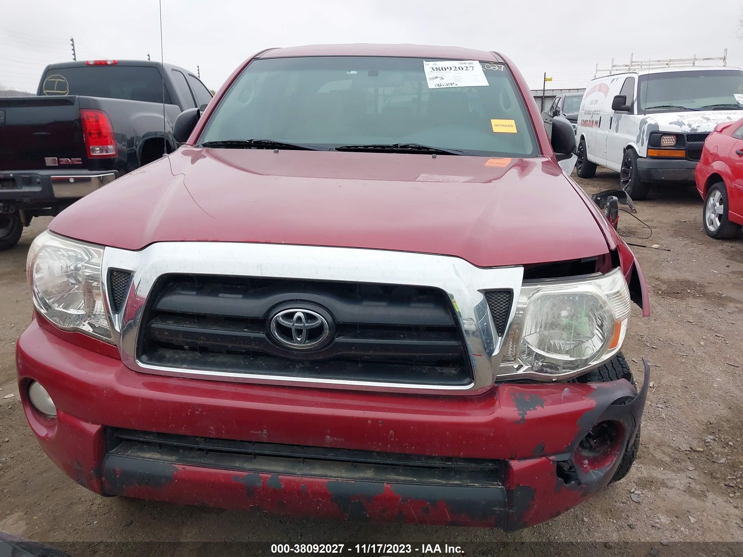 Photo 11 VIN: 5TELU42N36Z268325 - TOYOTA TACOMA 