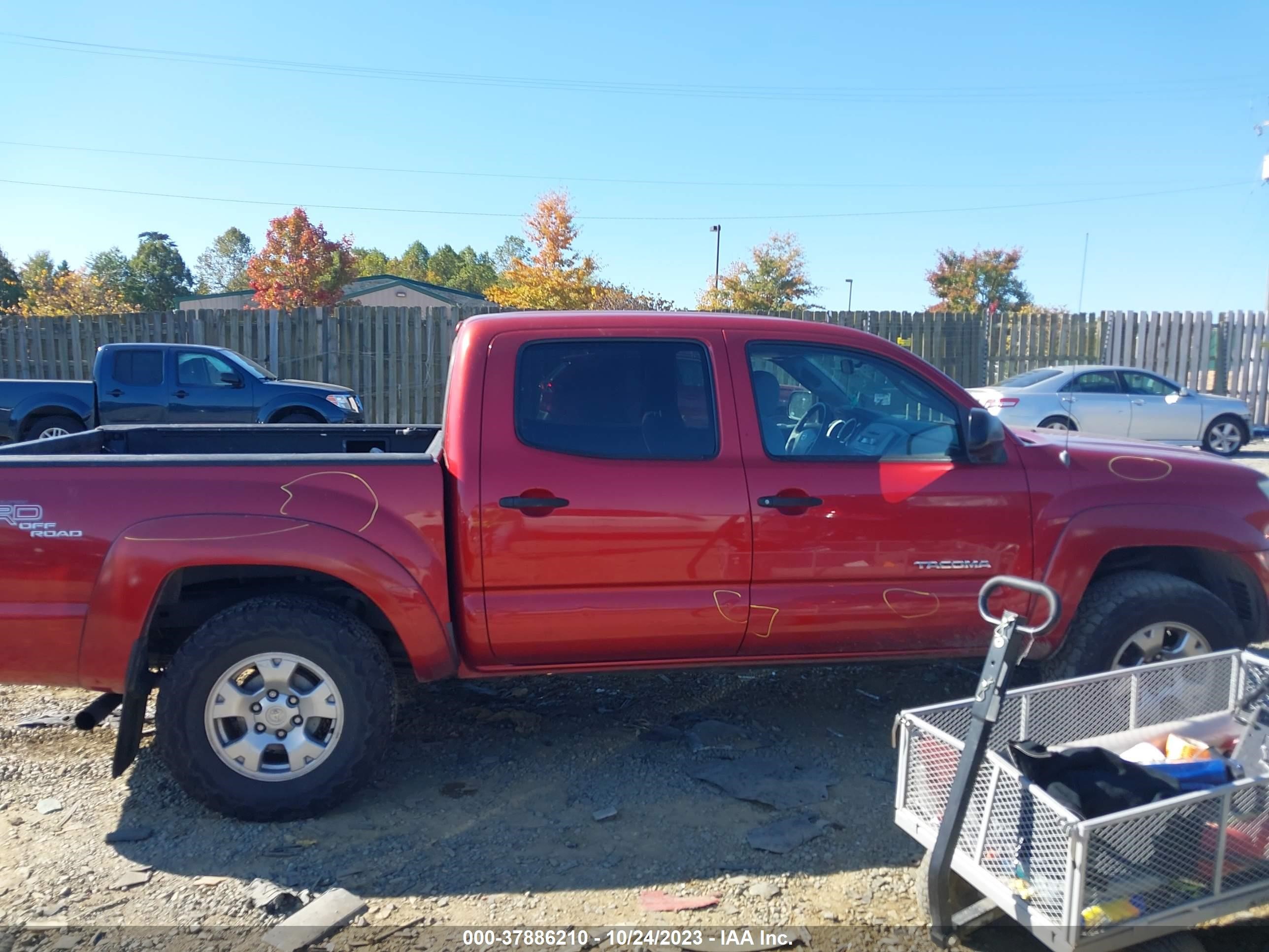 Photo 12 VIN: 5TELU42N37Z392869 - TOYOTA TACOMA 